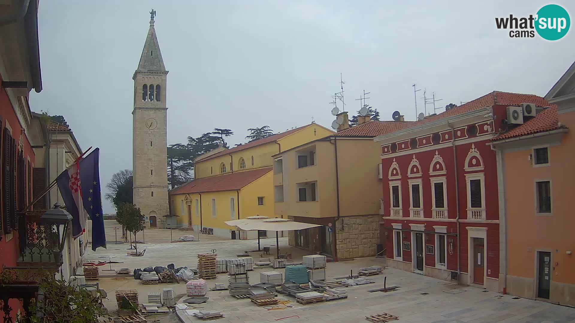 Live webcam Novigrad – Veliki Trg (grande place) – Piazza Grande