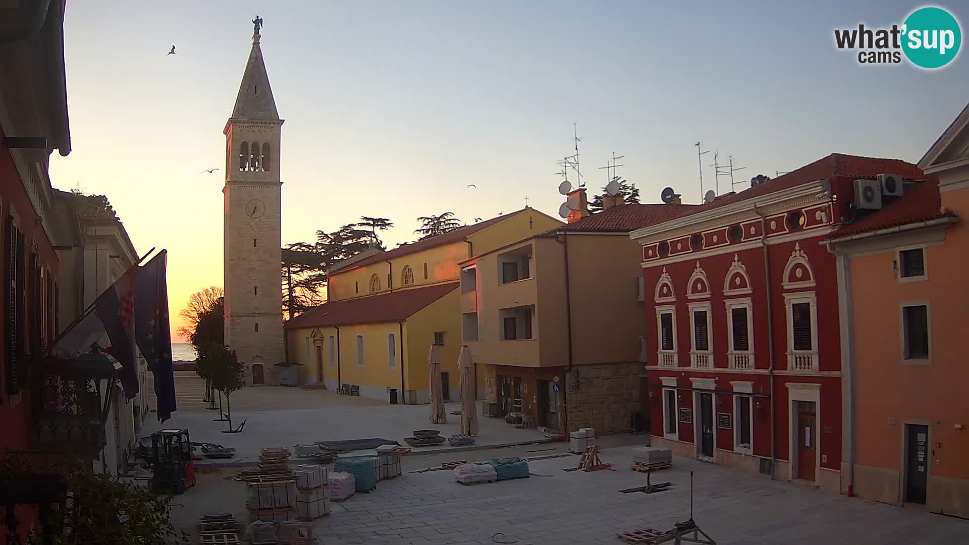 Live webcam Novigrad – Veliki Trg / Piazza Grande – Istria – Croatien