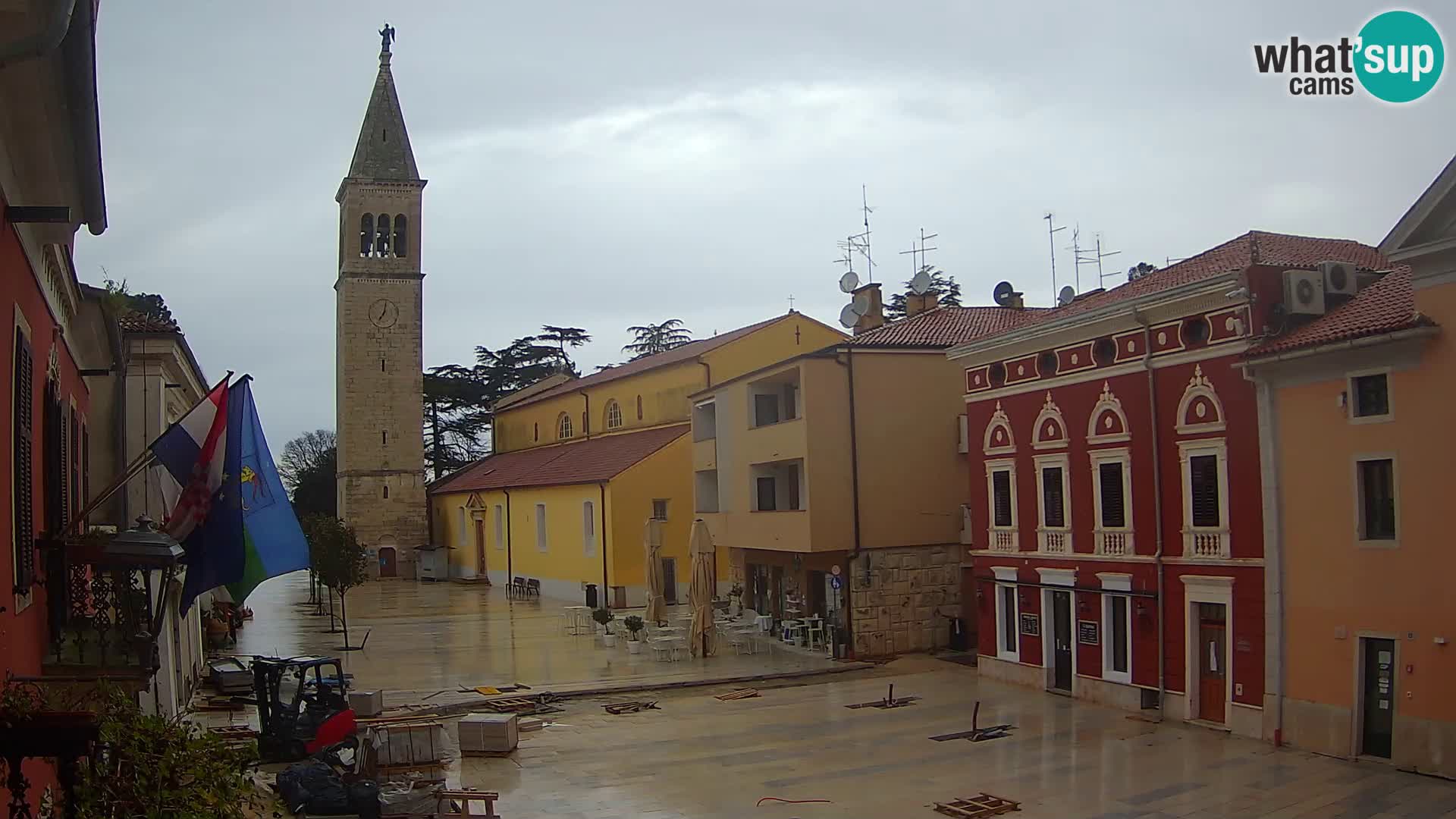 Live webcam Novigrad – Veliki Trg / Piazza Grande – Istria – Croatien