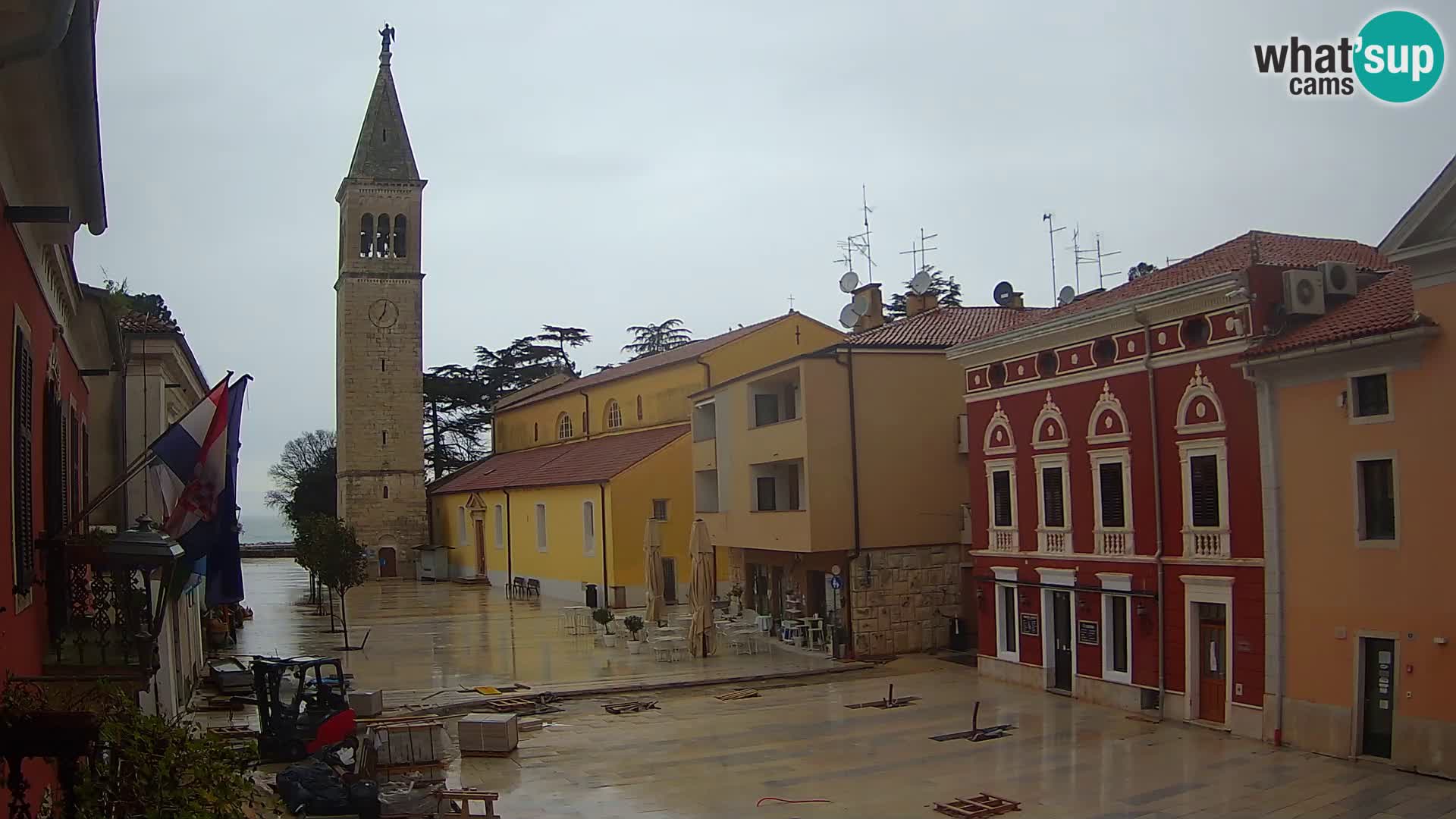 Live webcam Novigrad – Veliki Trg / Piazza Grande – Istria – Croatien