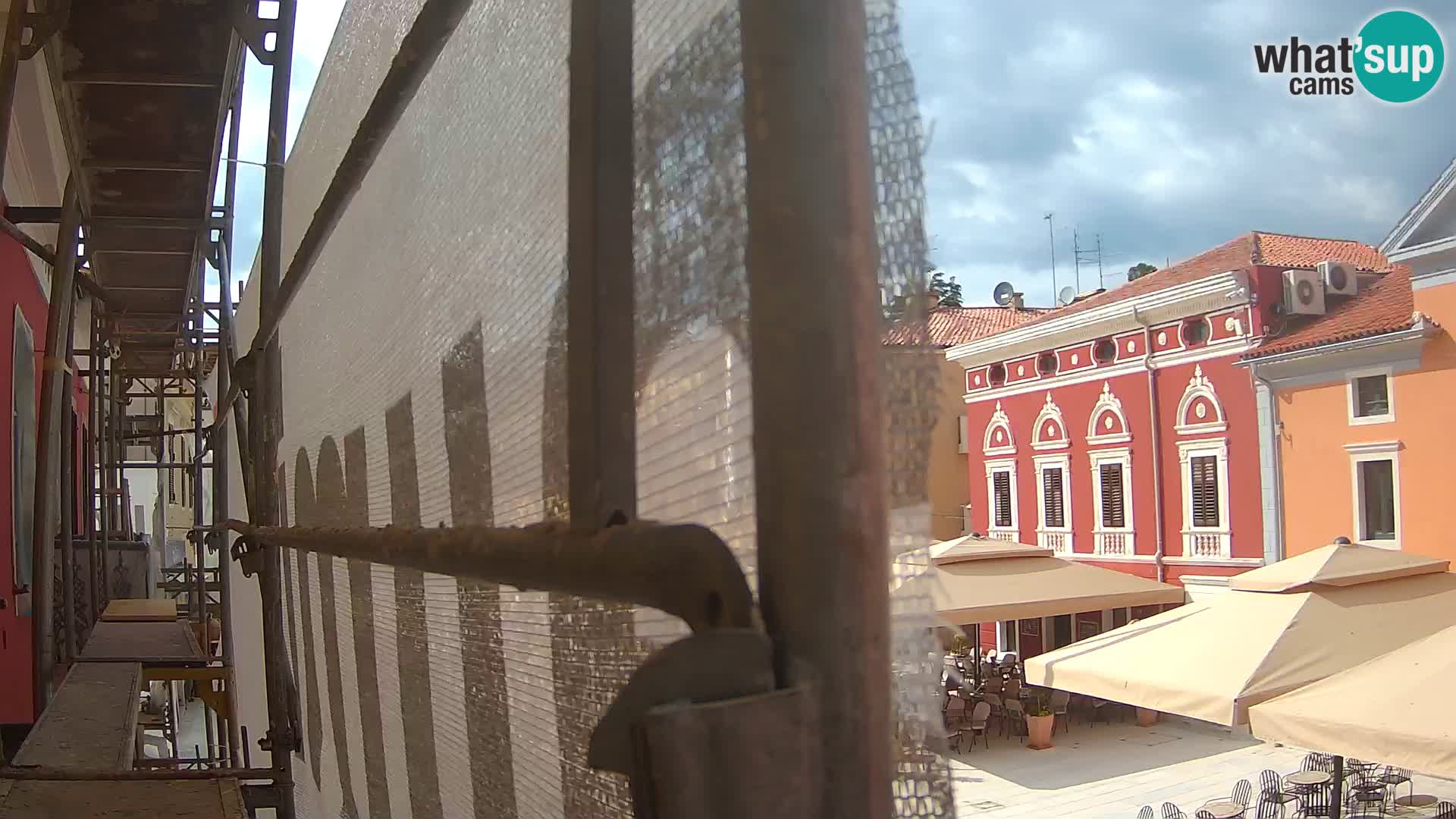 Web Kamera Novigrad – Veliki Trg / Piazza Grande