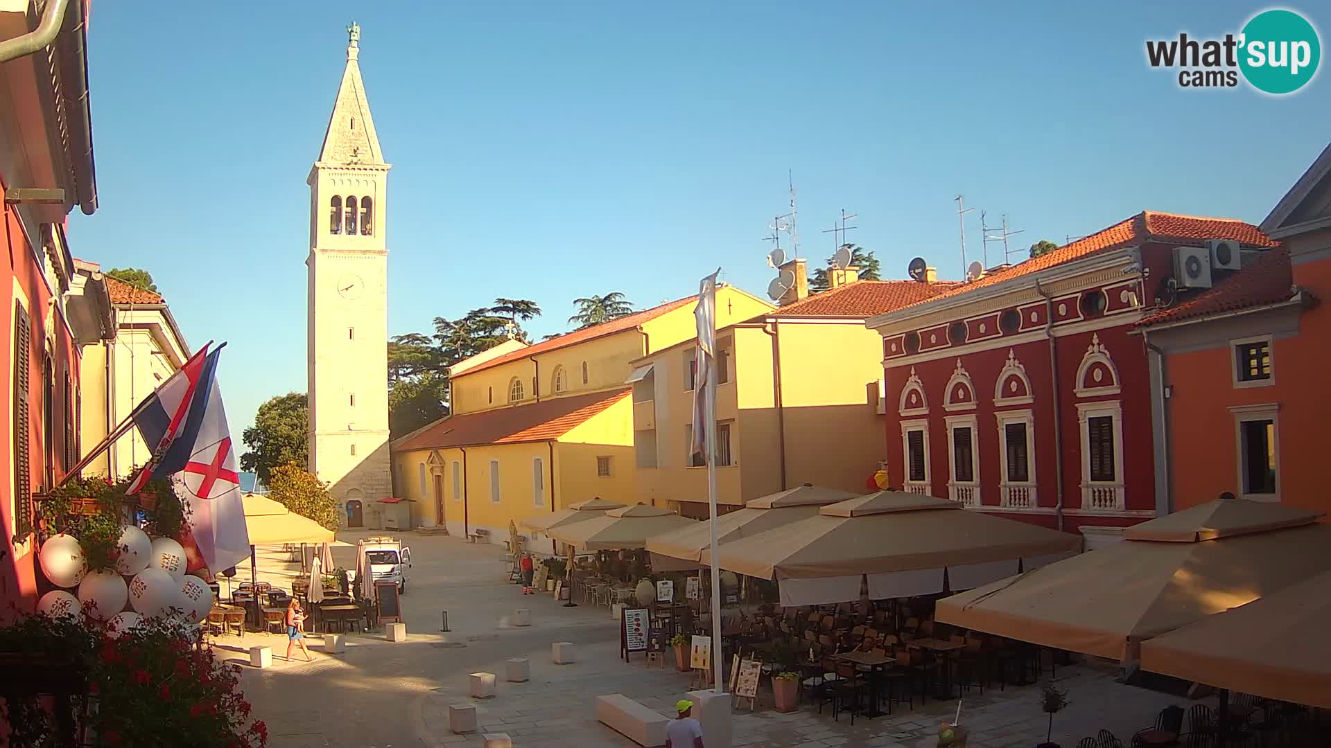 Web Kamera Novigrad – Veliki Trg / Piazza Grande