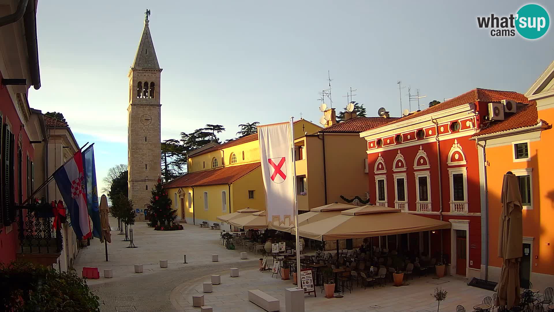 Live webcam Novigrad – Veliki Trg / Piazza Grande – Istria – Croatien