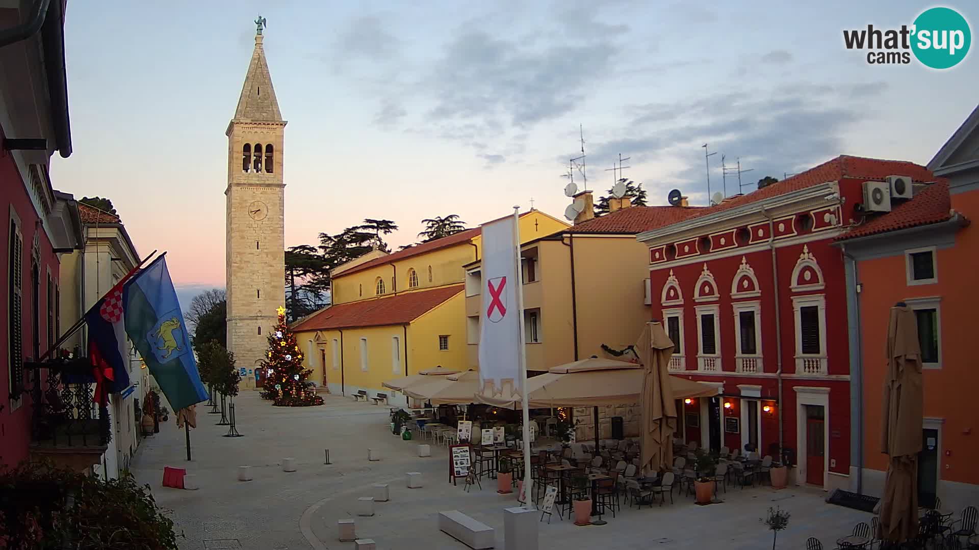 Spletna kamera Novigrad – Veliki Trg