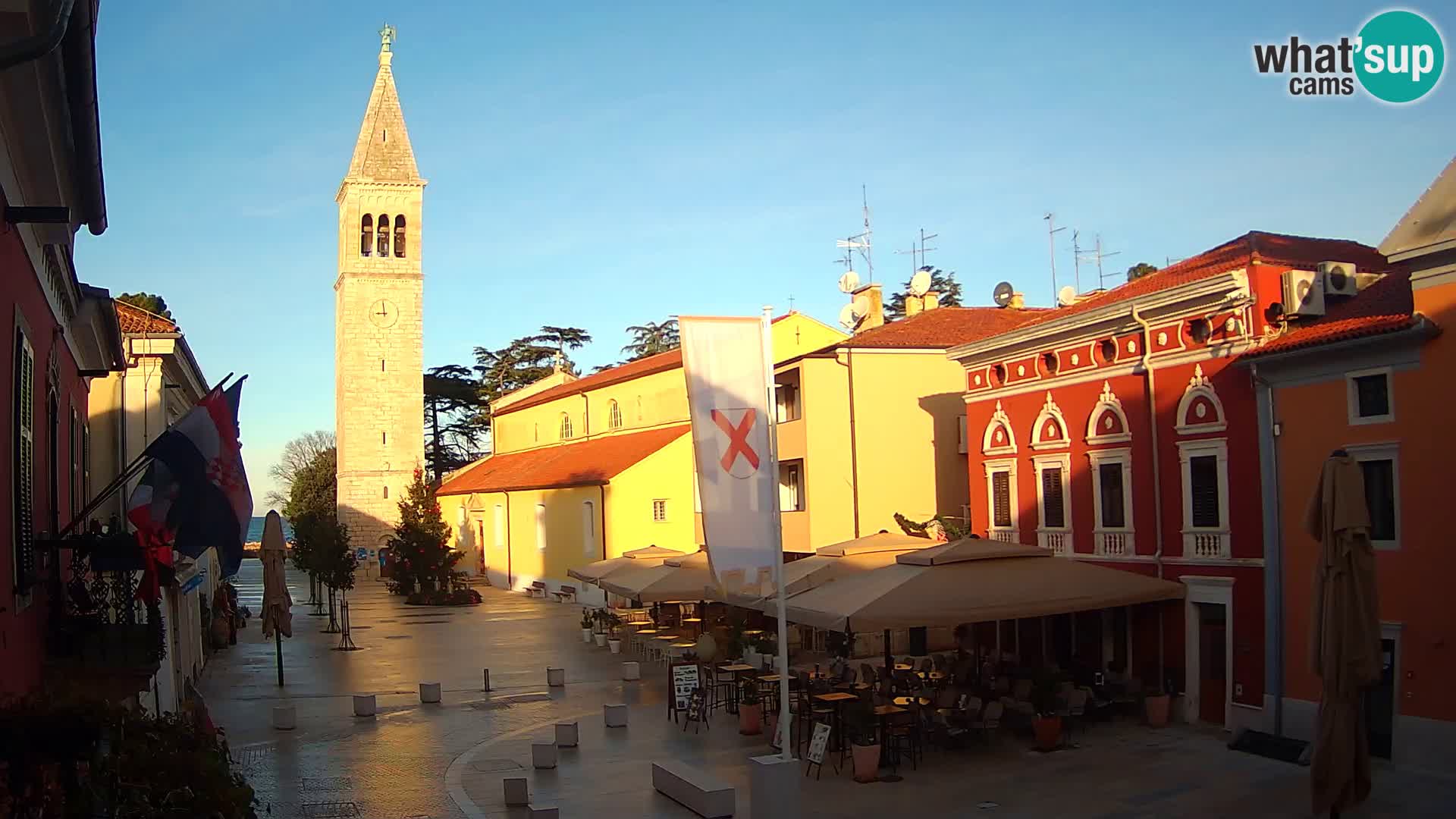 Live webcam Novigrad – Veliki Trg / Piazza Grande – Istria – Croatien
