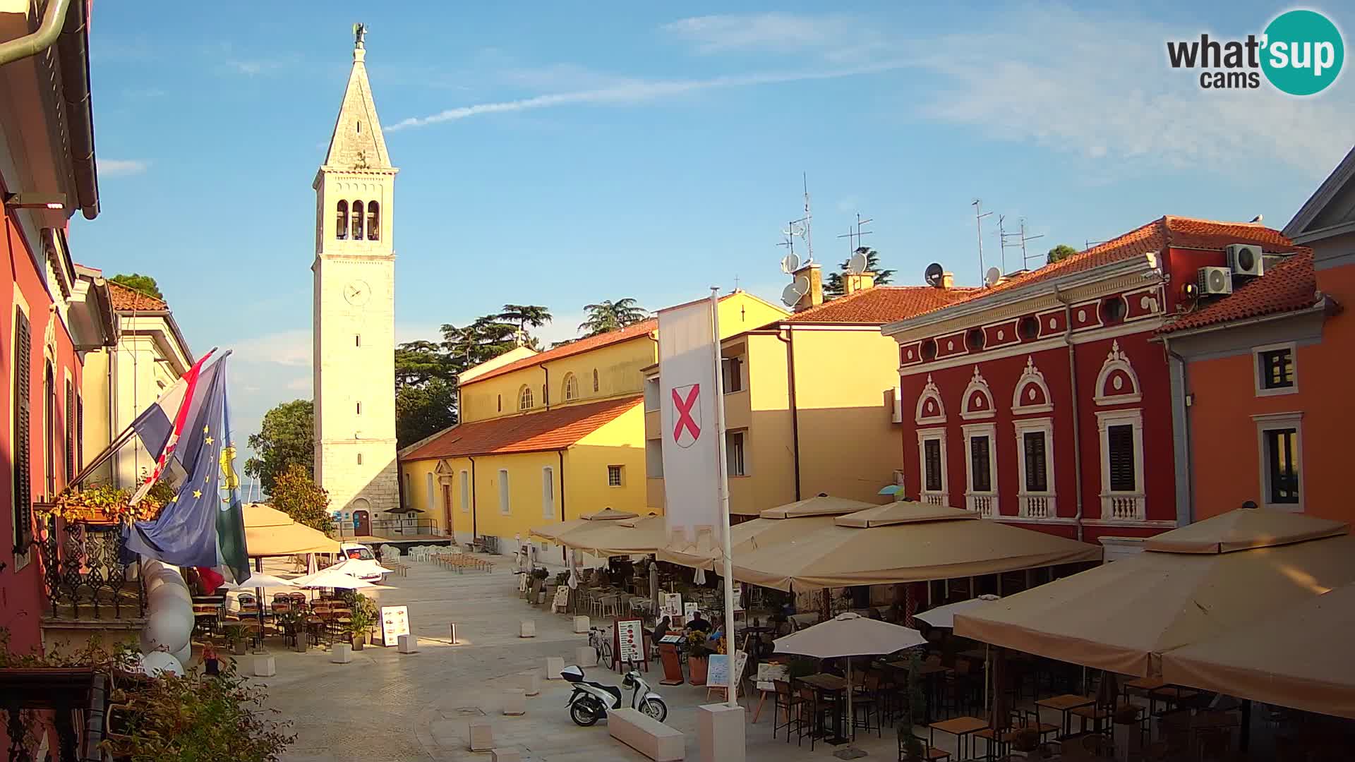 Web Kamera Novigrad – Veliki Trg / Piazza Grande