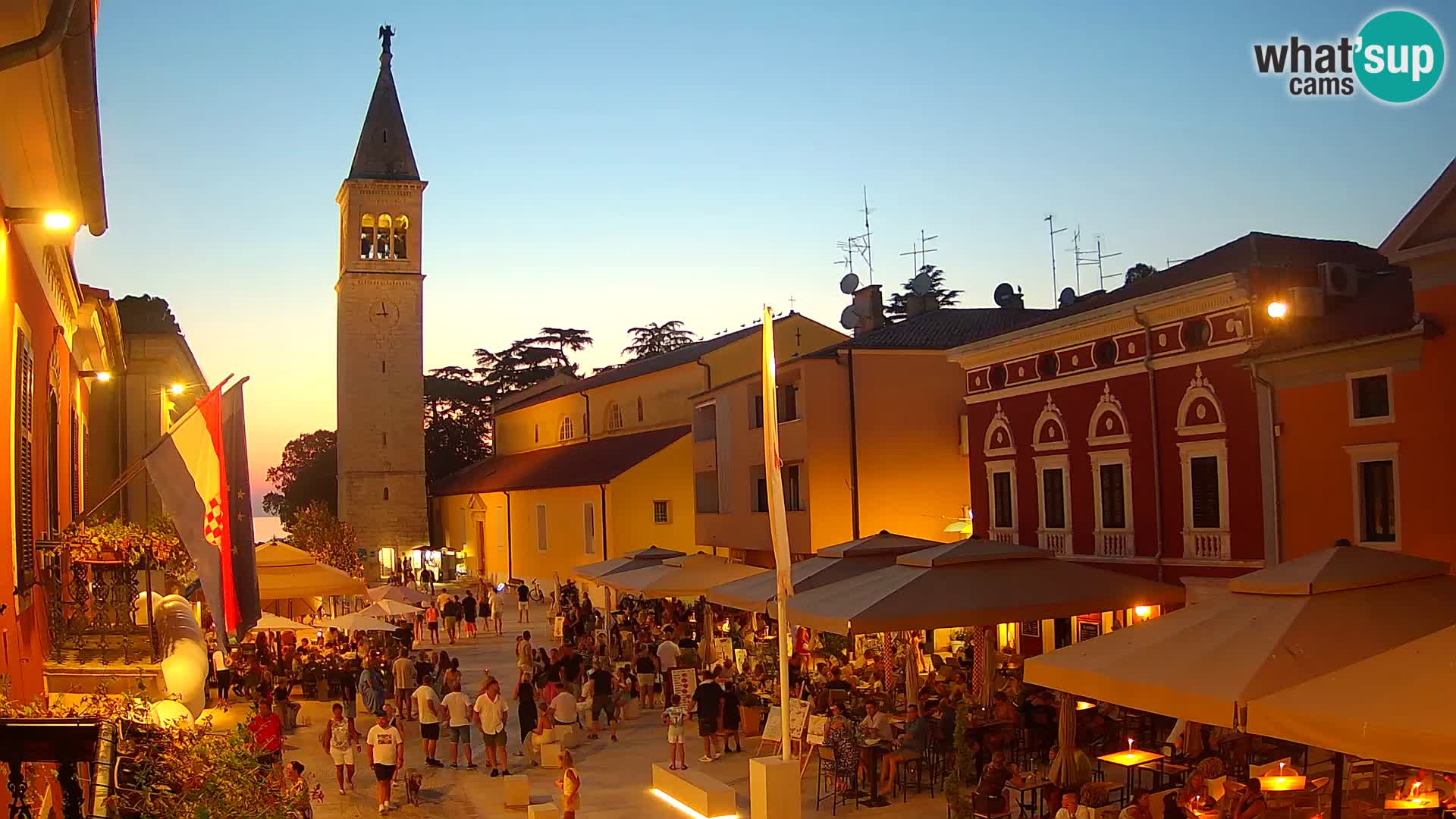 Web Kamera Novigrad – Veliki Trg / Piazza Grande