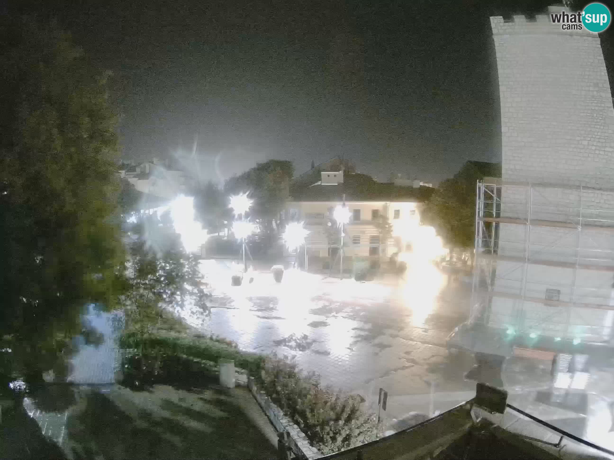 Webcam live – Novi Vinodolski – Main street Hrvatskih Branitelja