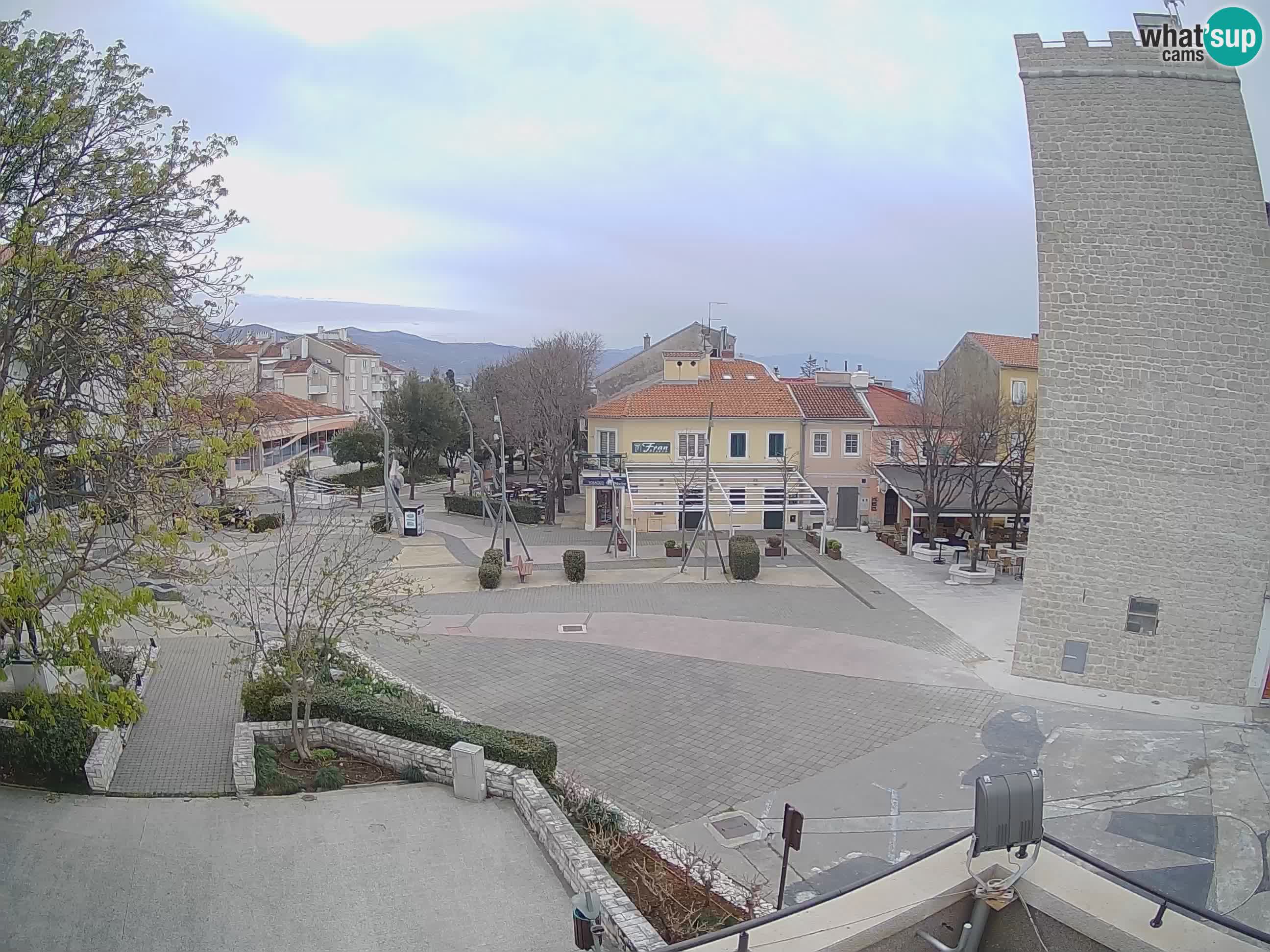 Webcam – Novi Vinodolski – Cours Hrvatskih Branitelja