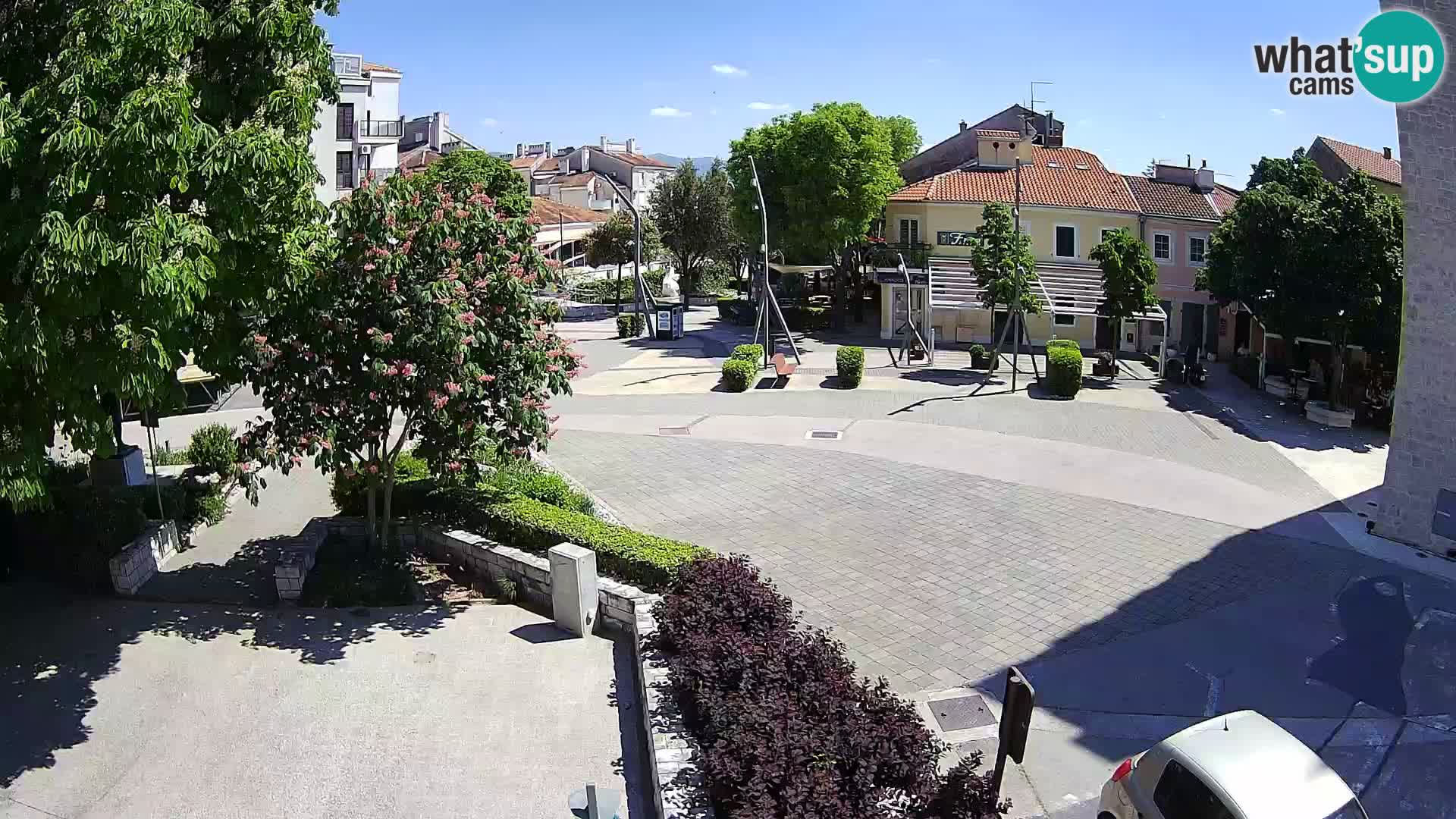 Spletna kamera – Novi Vinodolski –  Korzo Hrvatskih branitelja