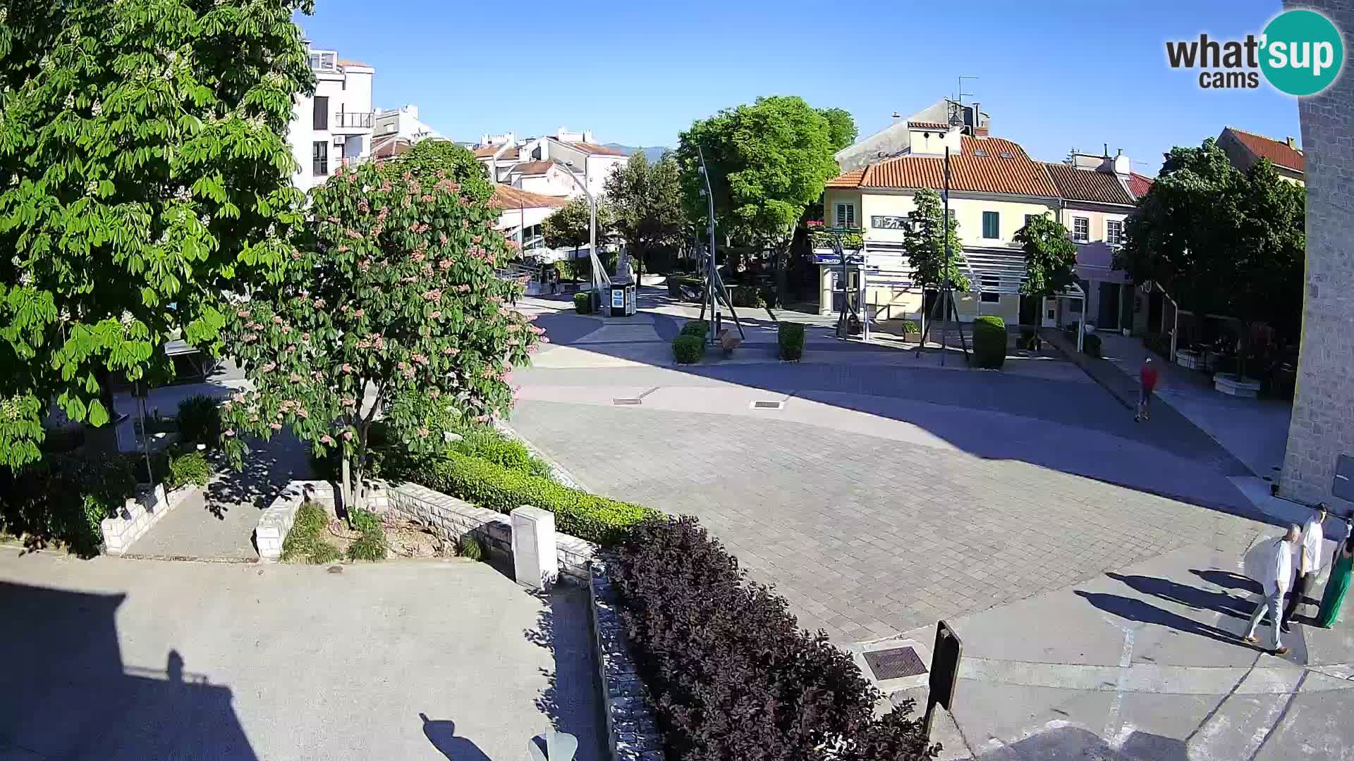 Spletna kamera – Novi Vinodolski –  Korzo Hrvatskih branitelja