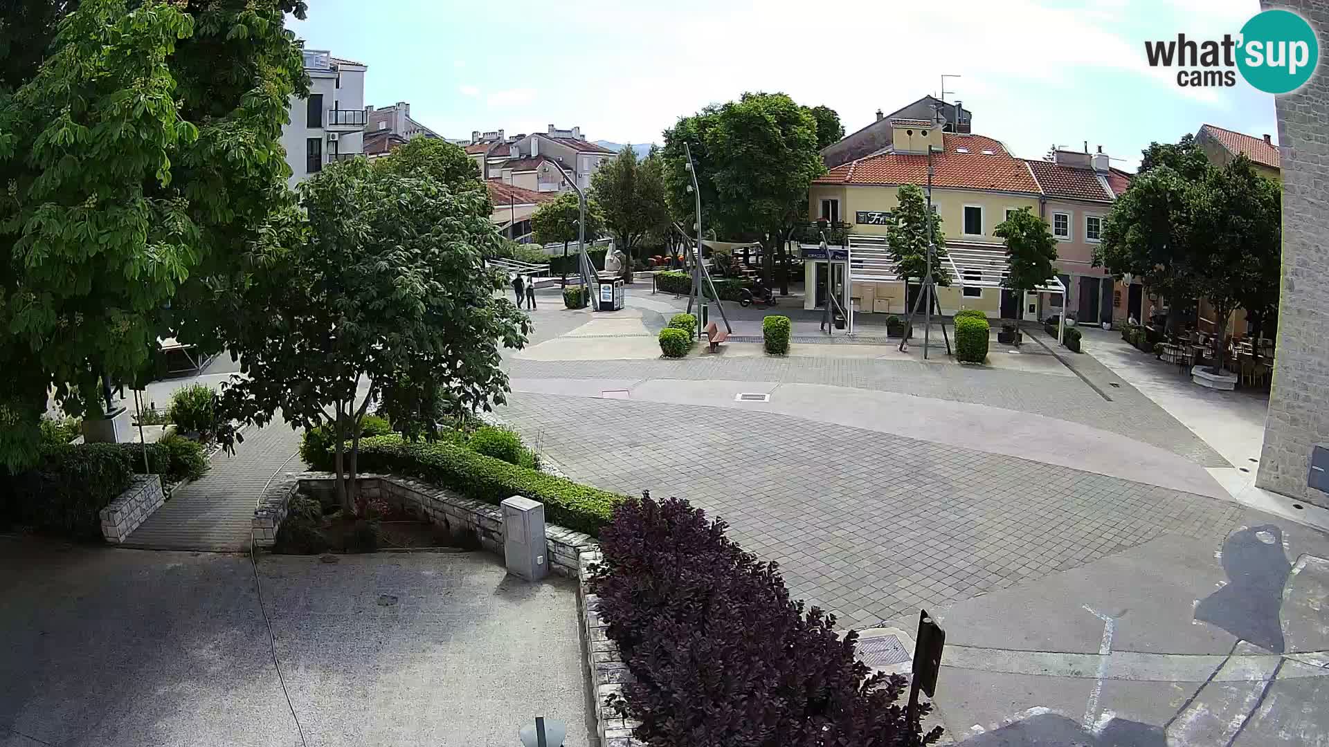 Spletna kamera – Novi Vinodolski –  Korzo Hrvatskih branitelja
