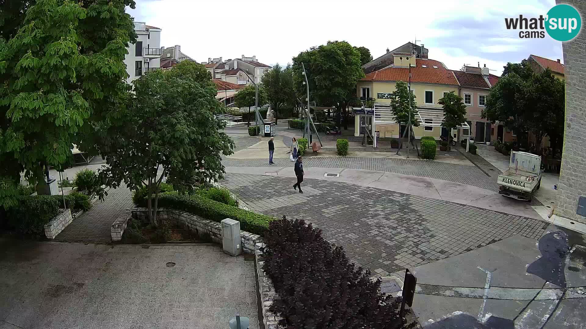 Webcam live – Novi Vinodolski – Main street Hrvatskih Branitelja