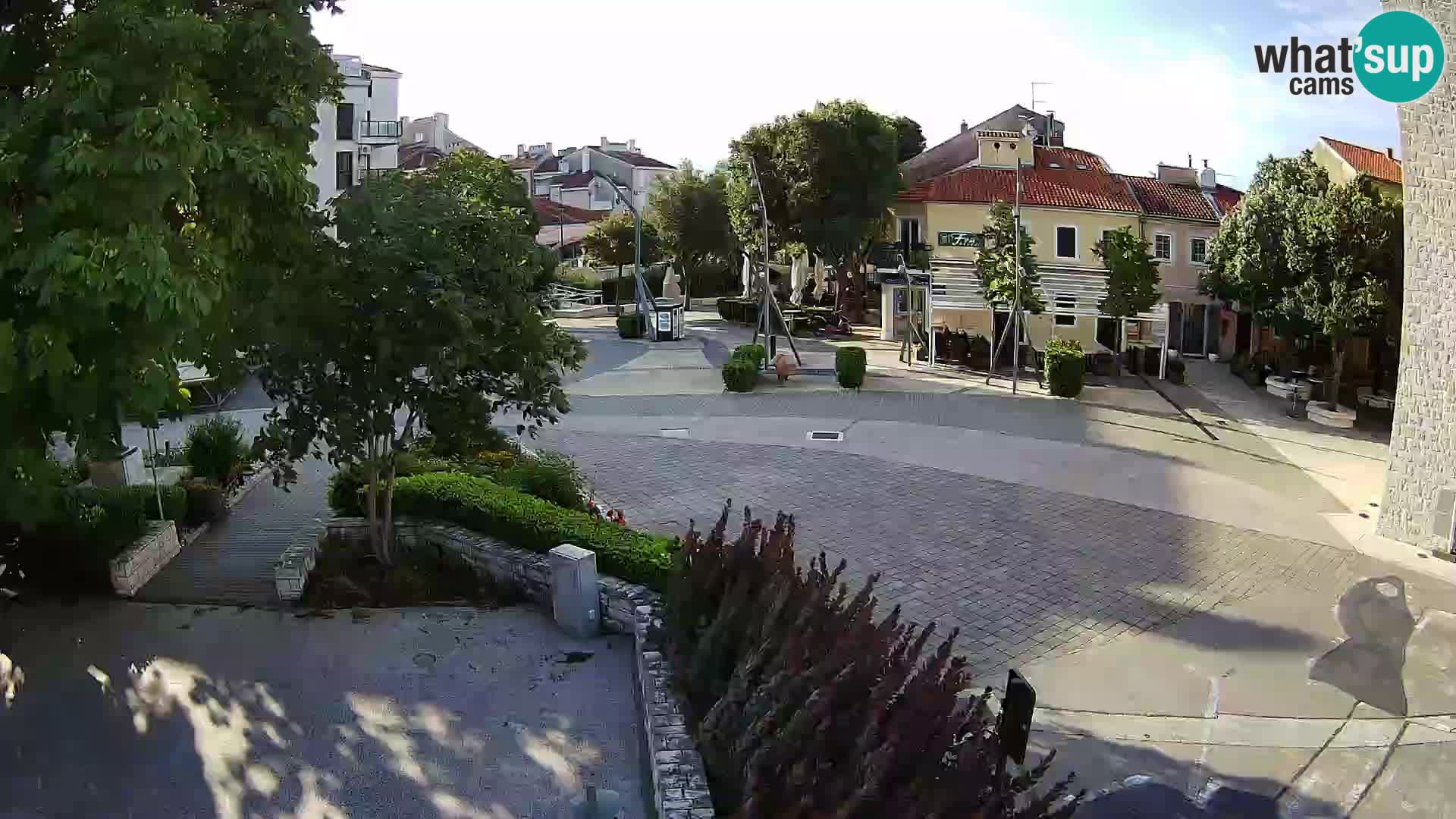 Spletna kamera – Novi Vinodolski –  Korzo Hrvatskih branitelja