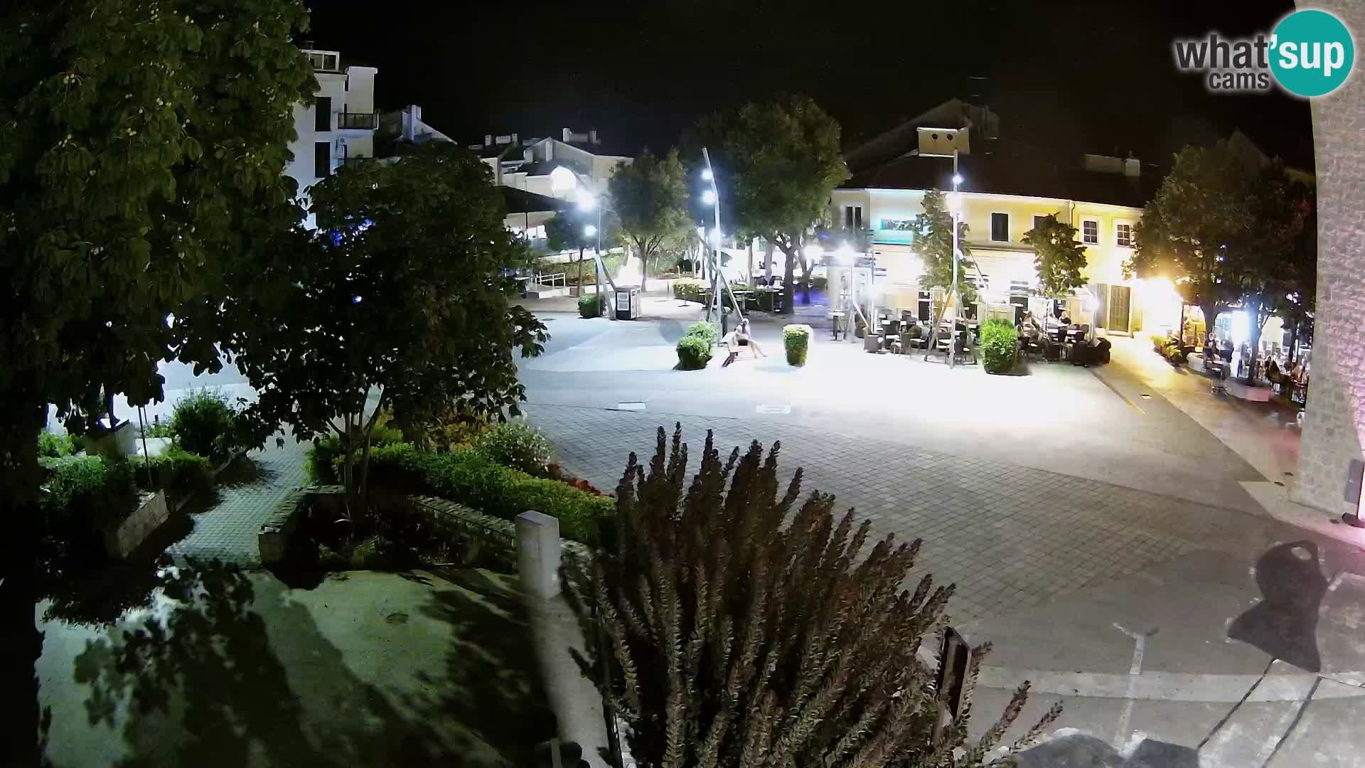 Webcam live – Novi Vinodolski – Main street Hrvatskih Branitelja