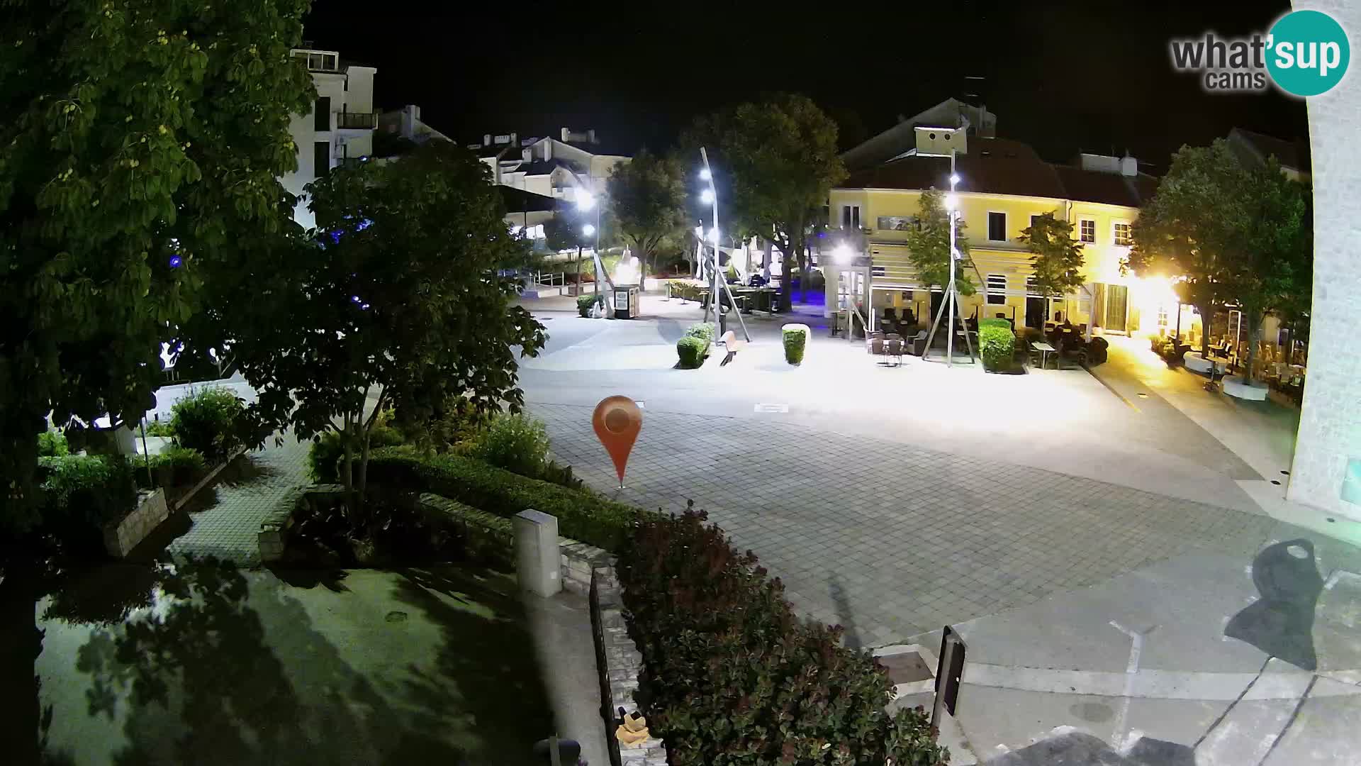 Webcam live – Novi Vinodolski – Main street Hrvatskih Branitelja