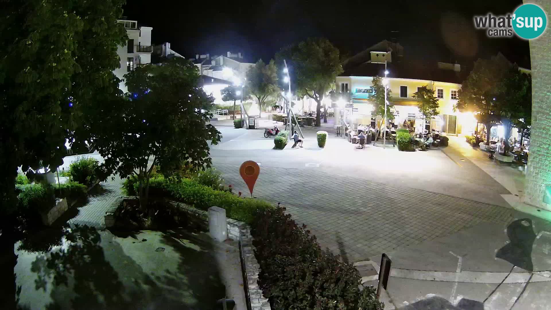 Webcam live – Novi Vinodolski – Main street Hrvatskih Branitelja