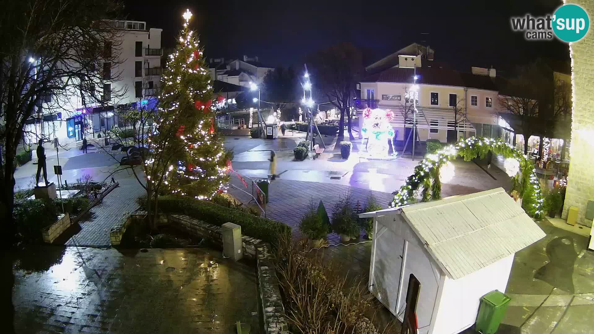 Spletna kamera – Novi Vinodolski –  Korzo Hrvatskih branitelja