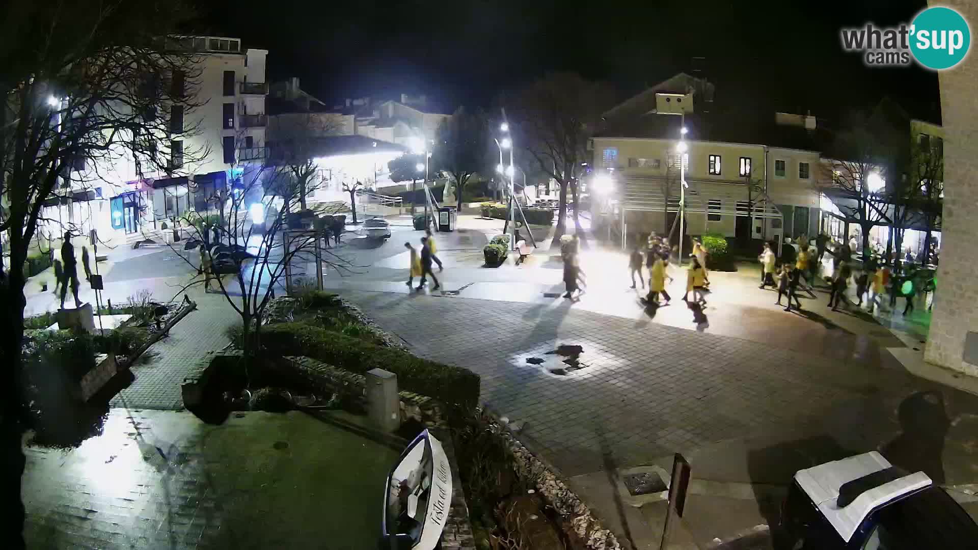 Webcam live – Novi Vinodolski – Main street Hrvatskih Branitelja