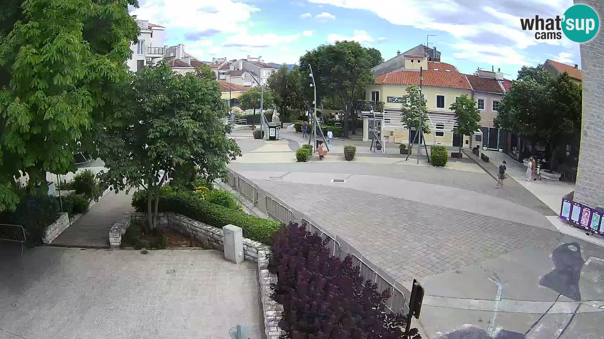 Spletna kamera – Novi Vinodolski –  Korzo Hrvatskih branitelja
