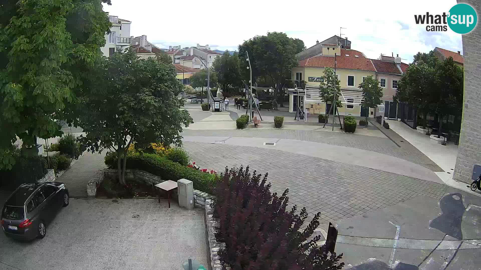 Webcam live – Novi Vinodolski – Main street Hrvatskih Branitelja