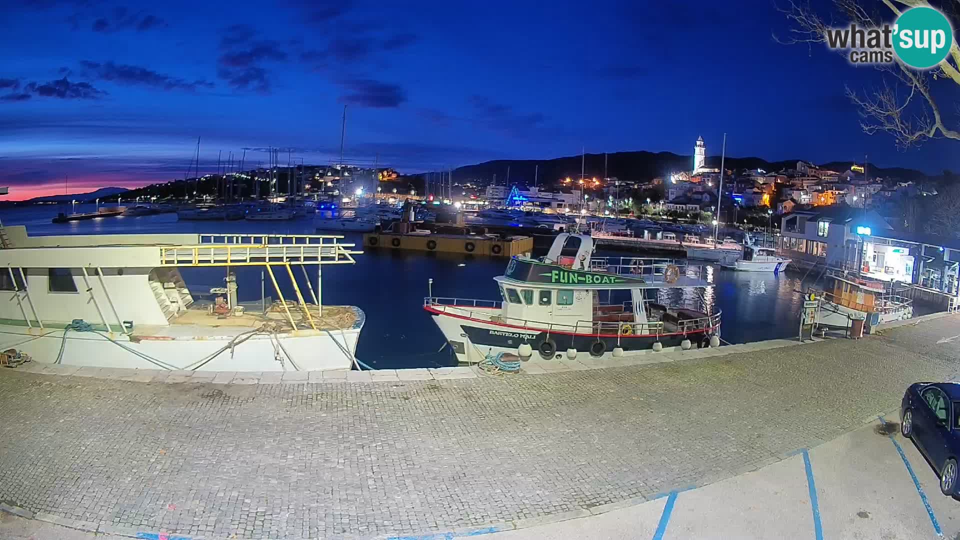 Web Kamera u živo – Luka Novi Vinodolski