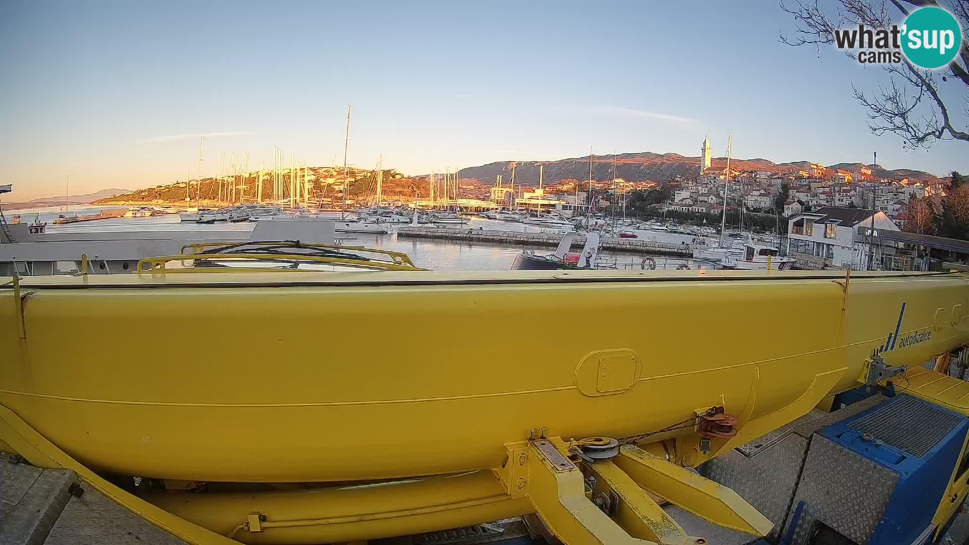 Kamera v živo – Luka Novi Vinodolski