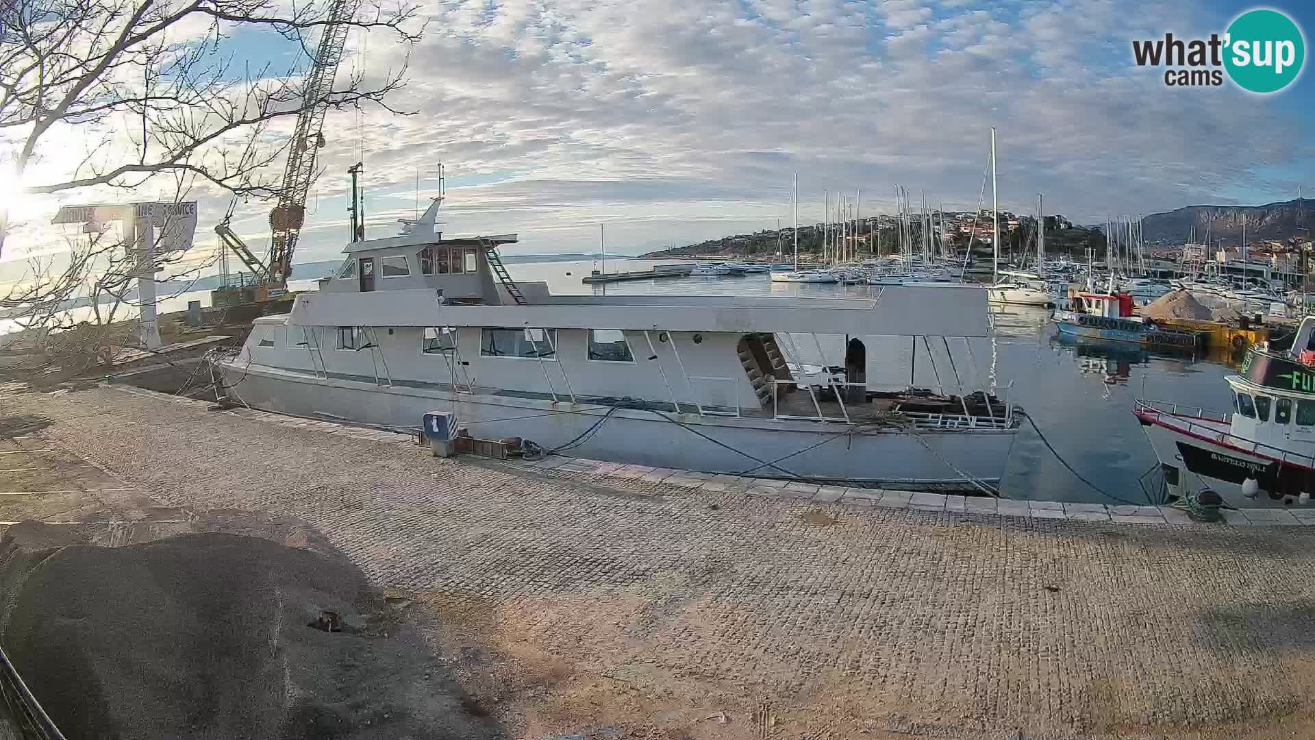 Kamera v živo – Luka Novi Vinodolski