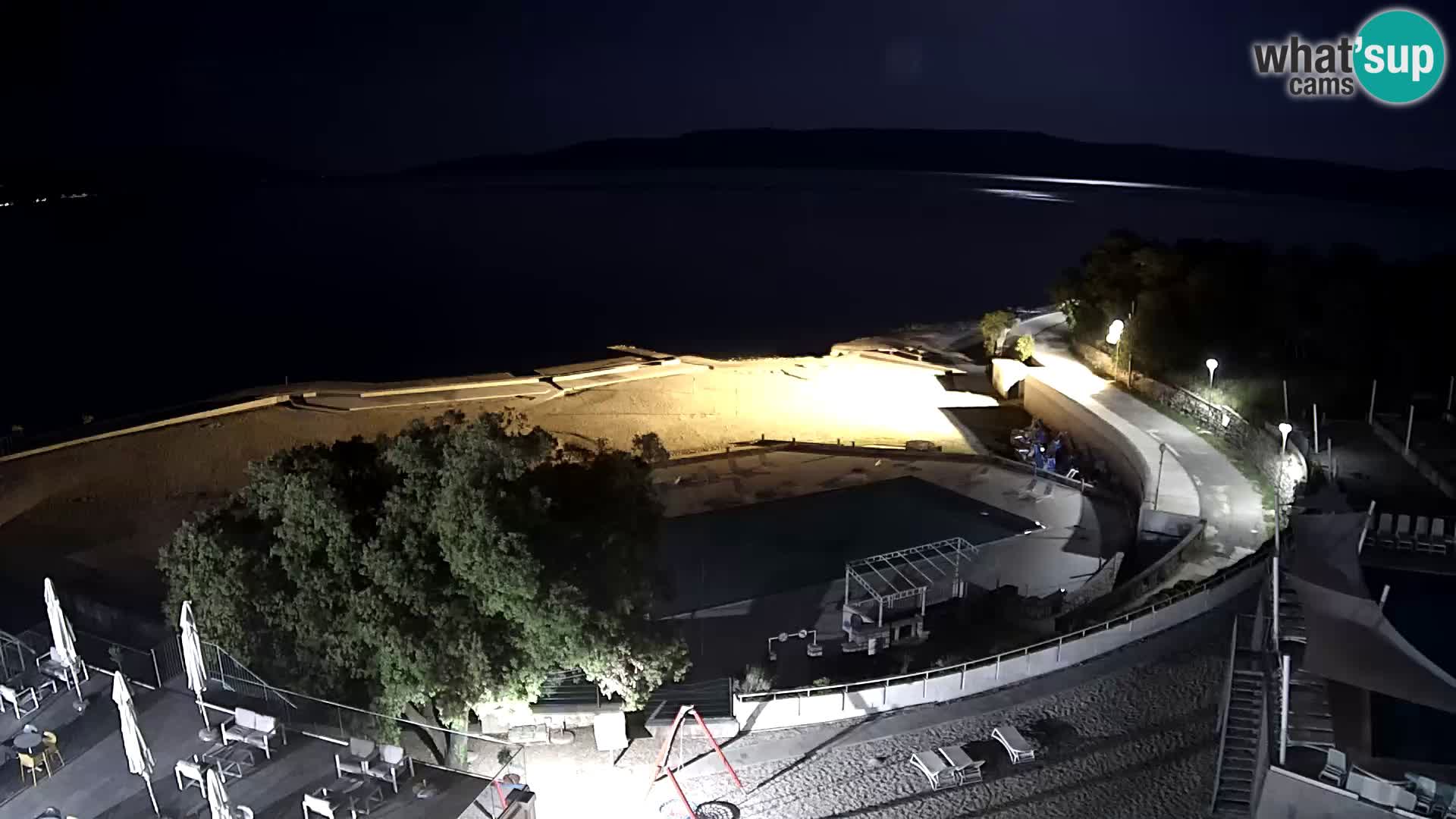 Novi Vinodolski – Beach – webcam live