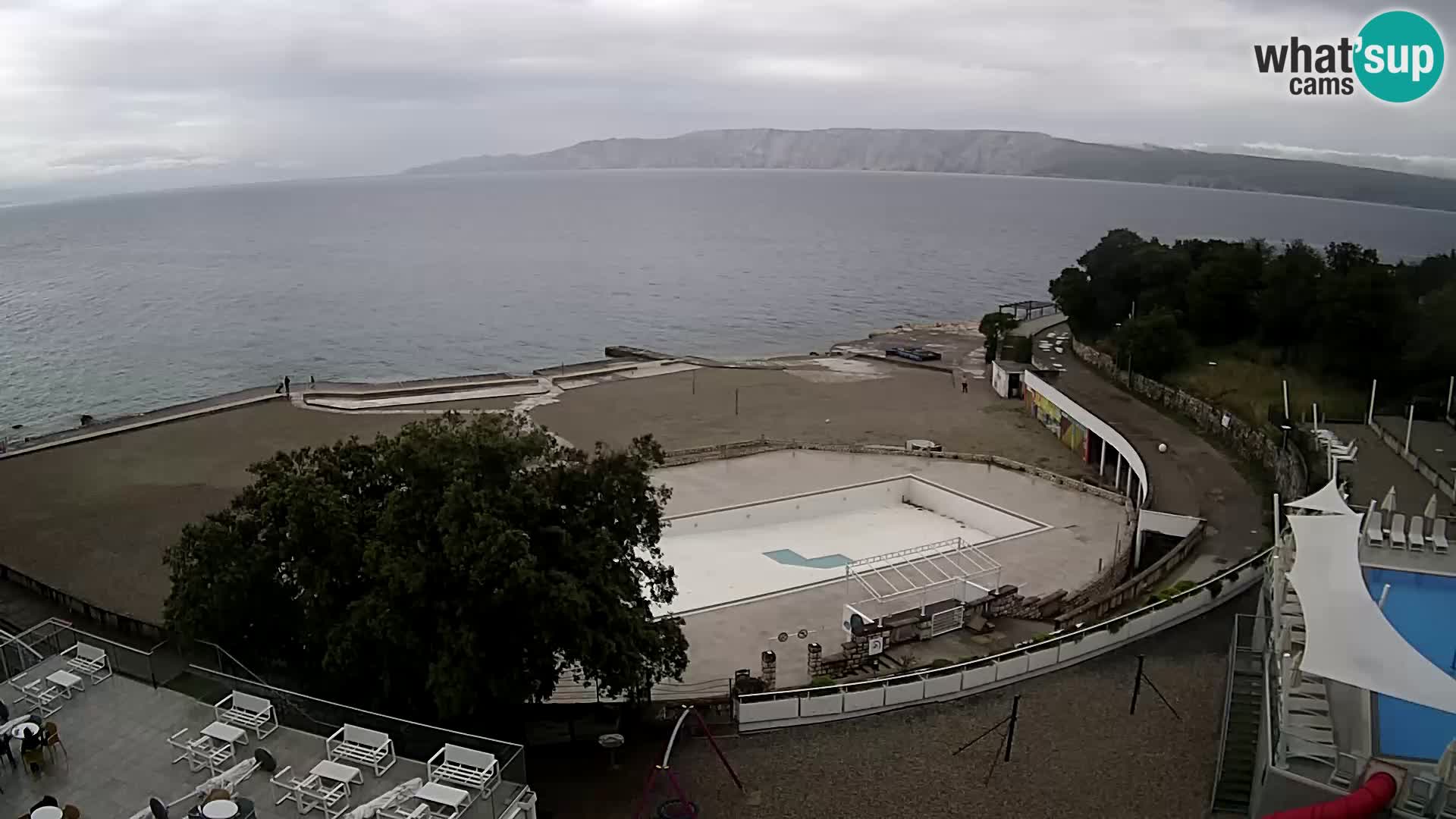 Novi Vinodolski – Beach – webcam live
