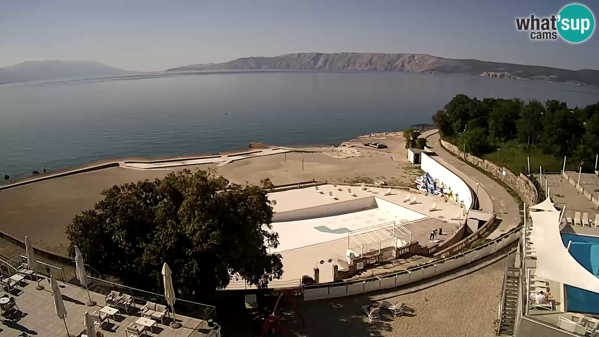 Novi Vinodolski – Beach – webcam live