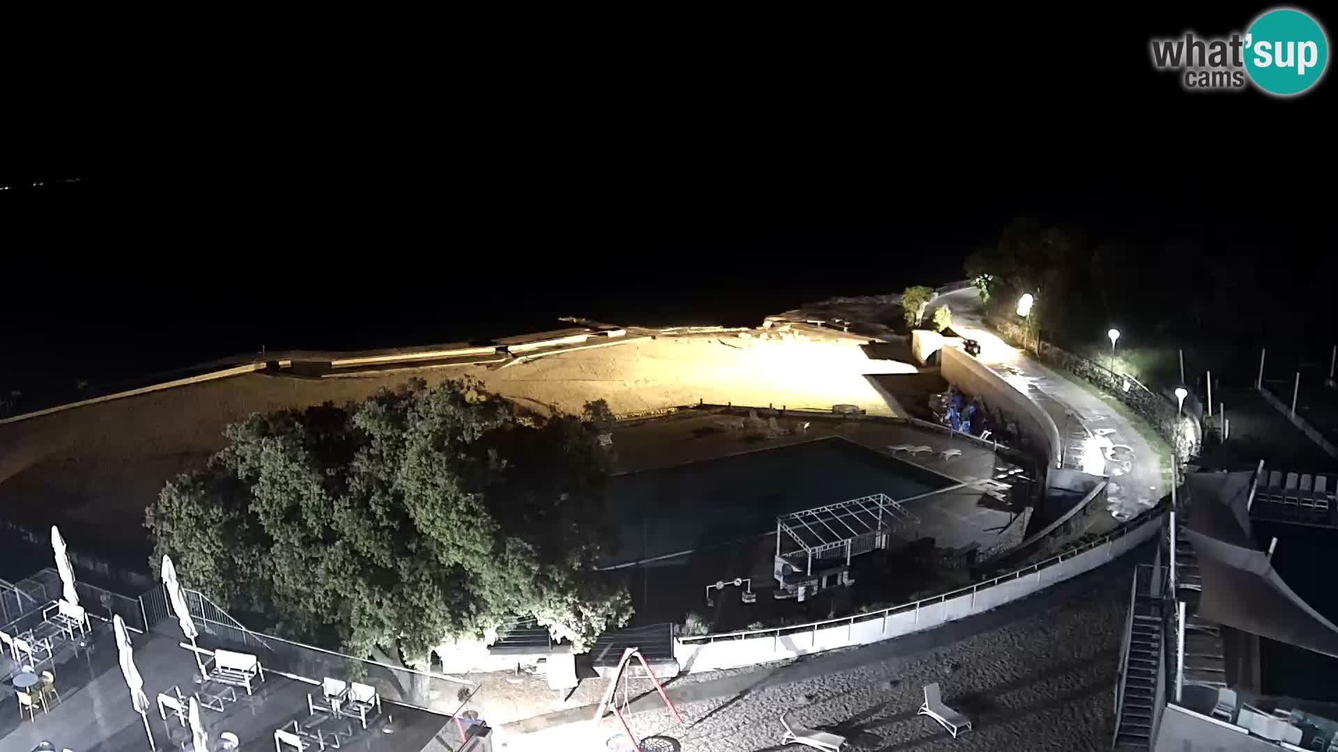 Novi Vinodolski – Beach – webcam live