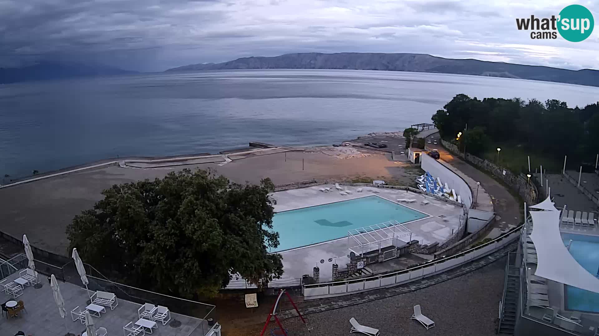 Novi Vinodolski – Beach – webcam live