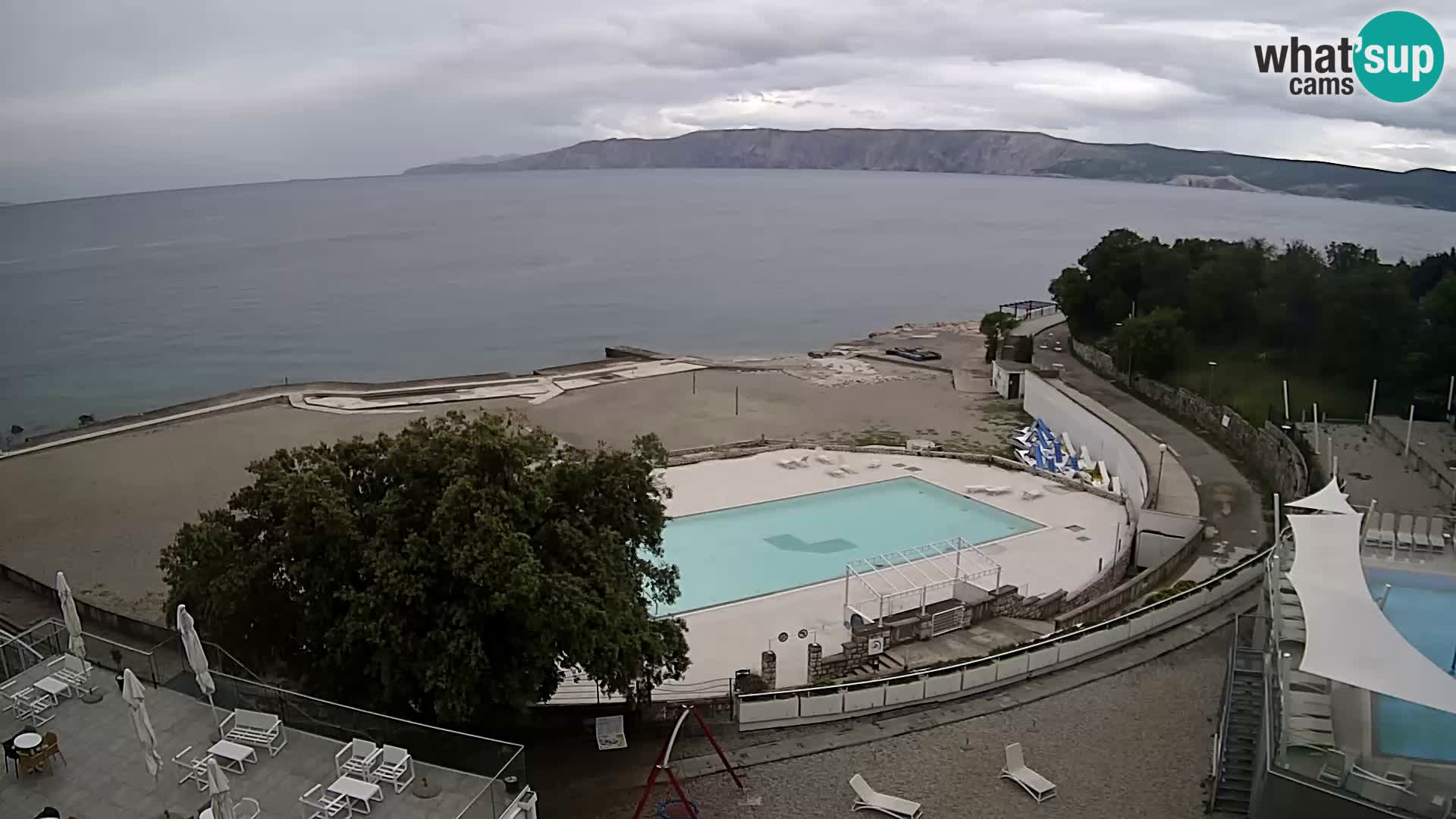Novi Vinodolski – Beach – webcam live