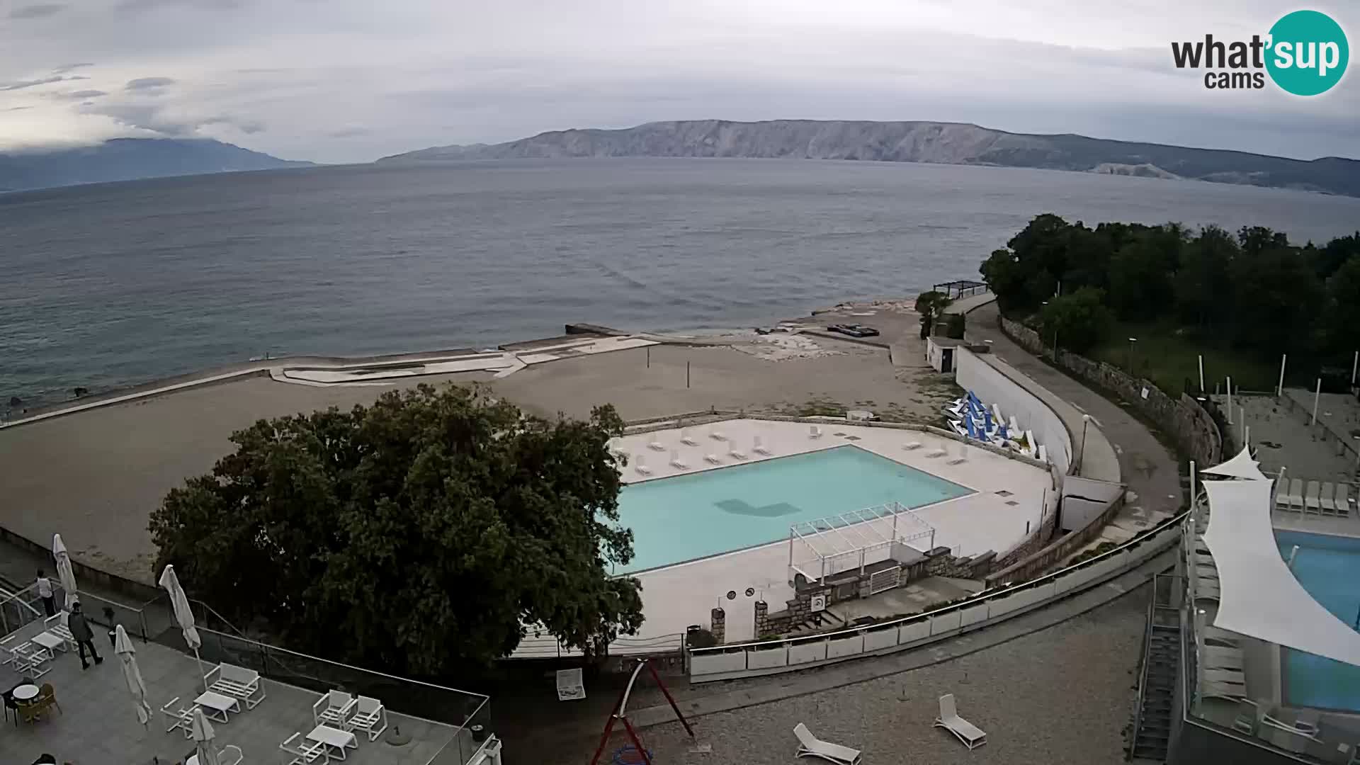 Novi Vinodolski – Beach – webcam live