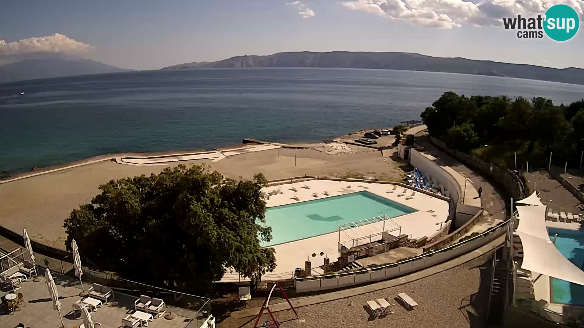 Novi Vinodolski – Beach – webcam live