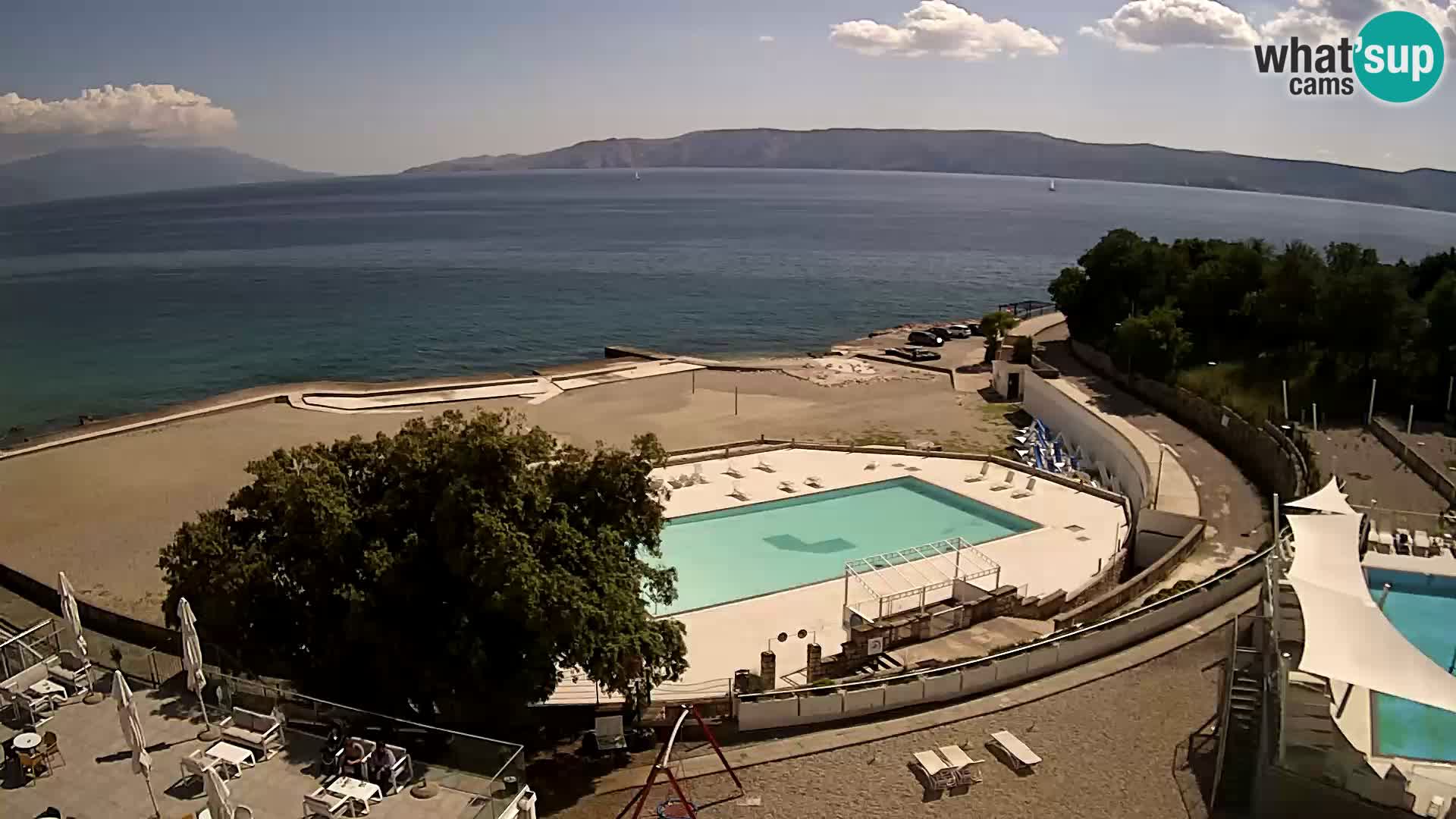 Novi Vinodolski – Beach – webcam live