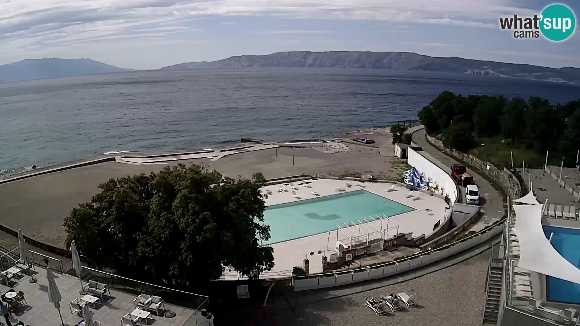 Novi Vinodolski – Beach – webcam live
