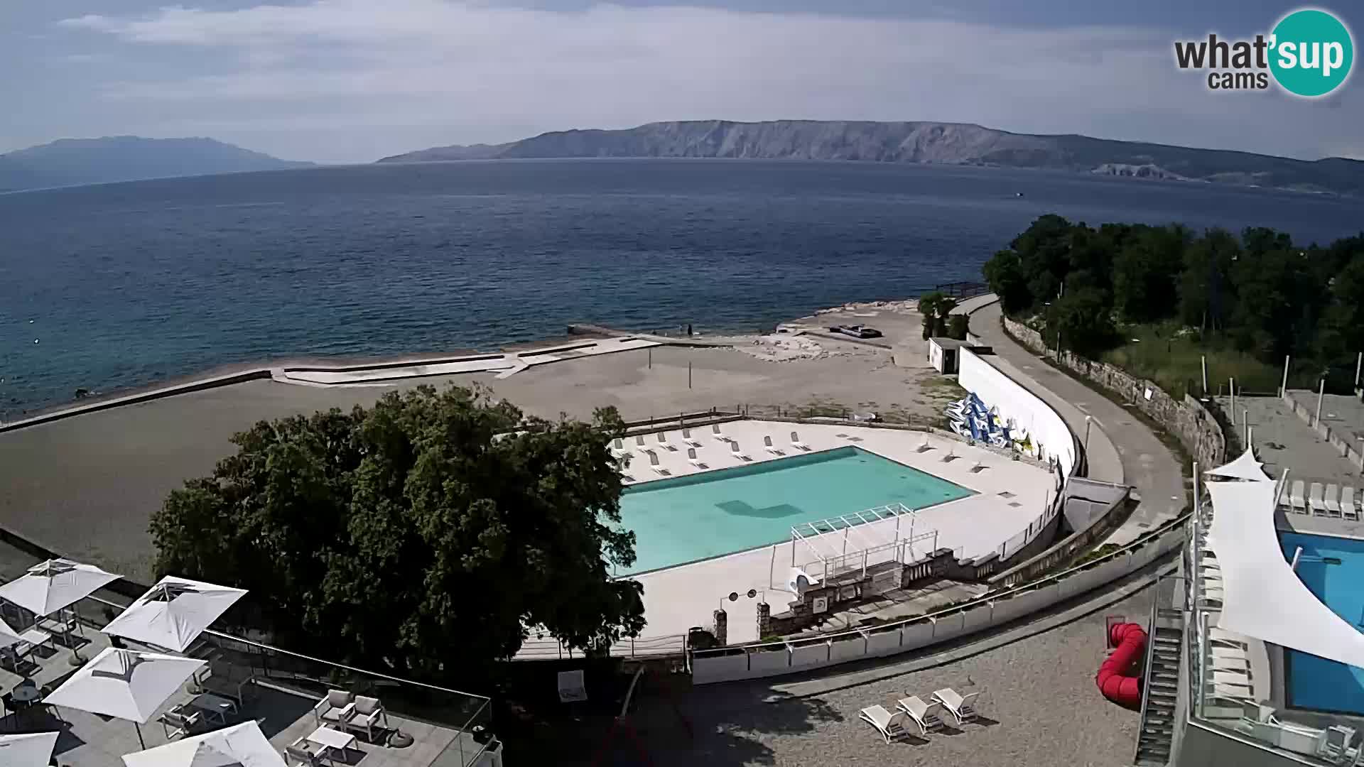 Novi Vinodolski – Beach – webcam live
