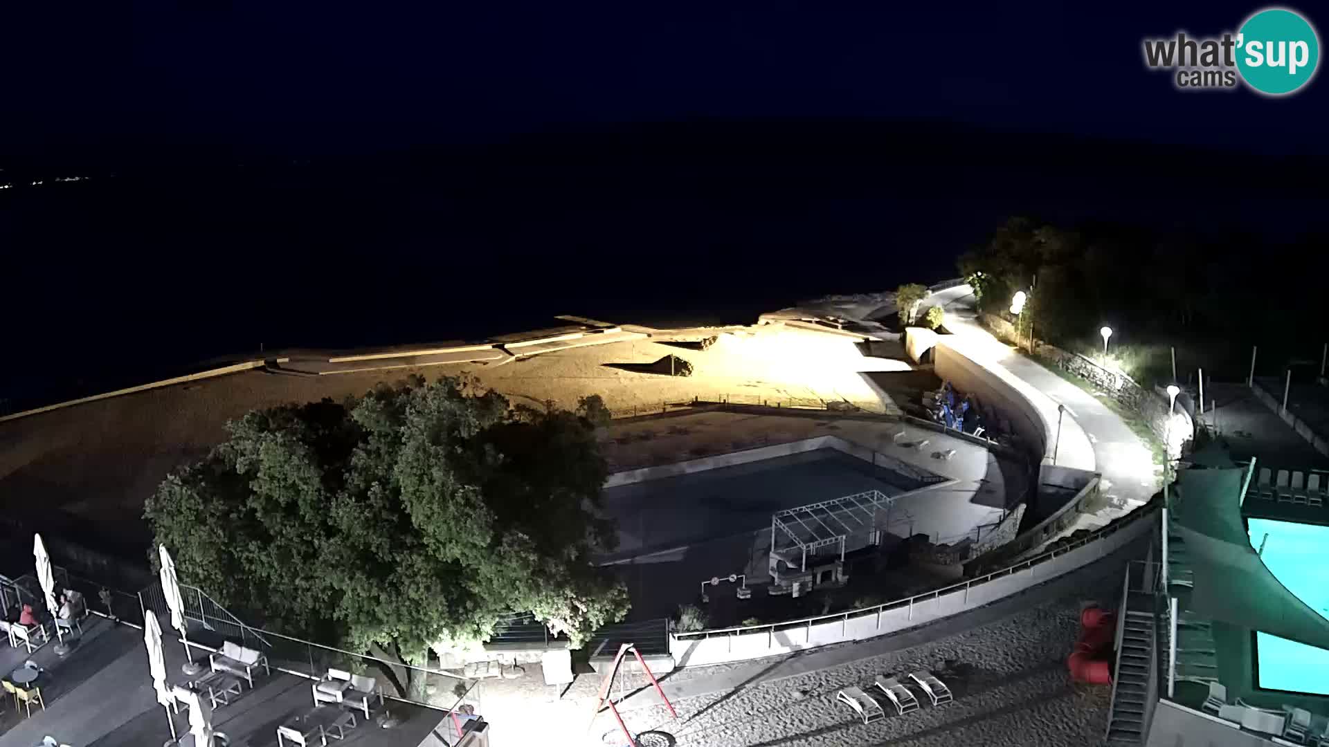 Novi Vinodolski – Beach – webcam live