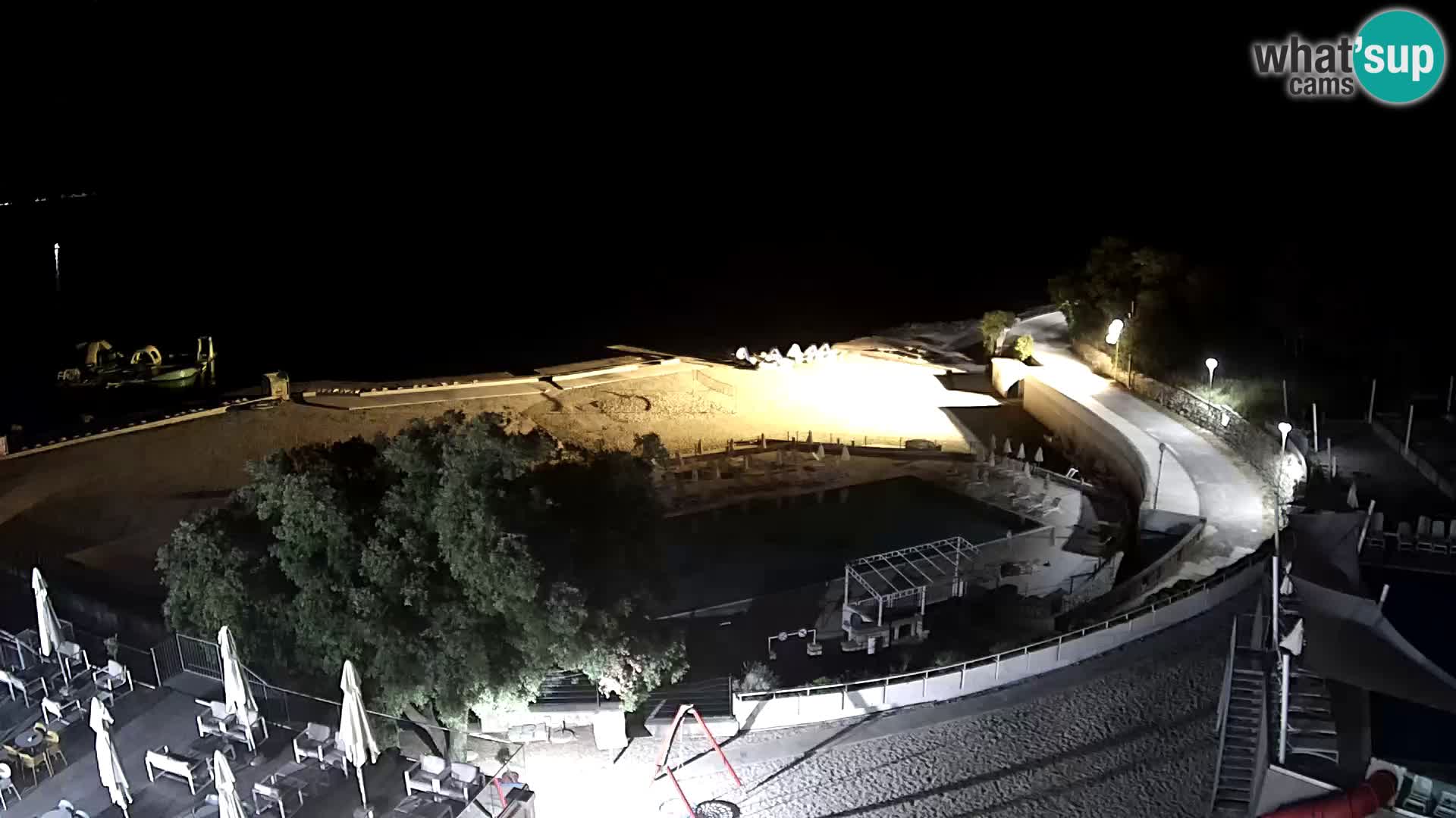 Novi Vinodolski – Beach – webcam live