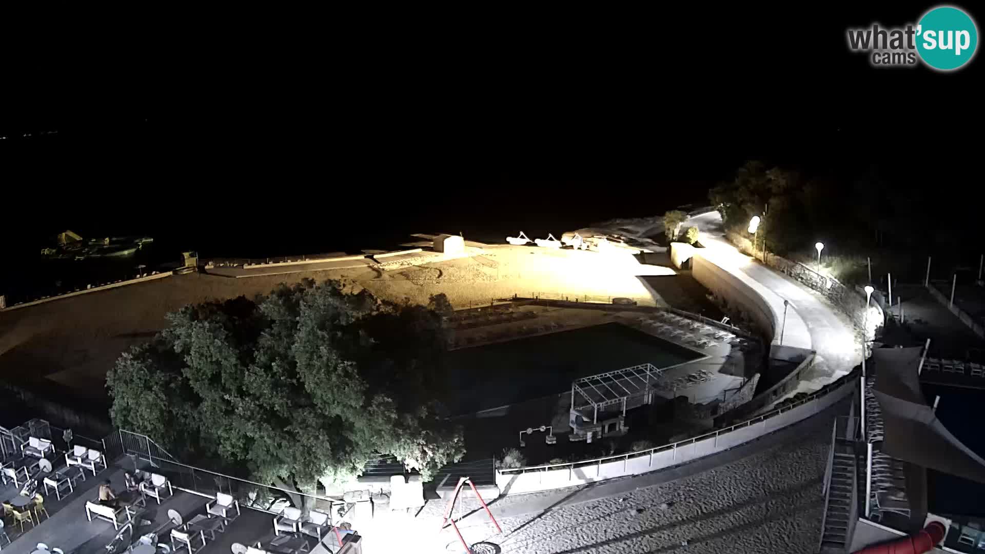 Novi Vinodolski – Beach – webcam live