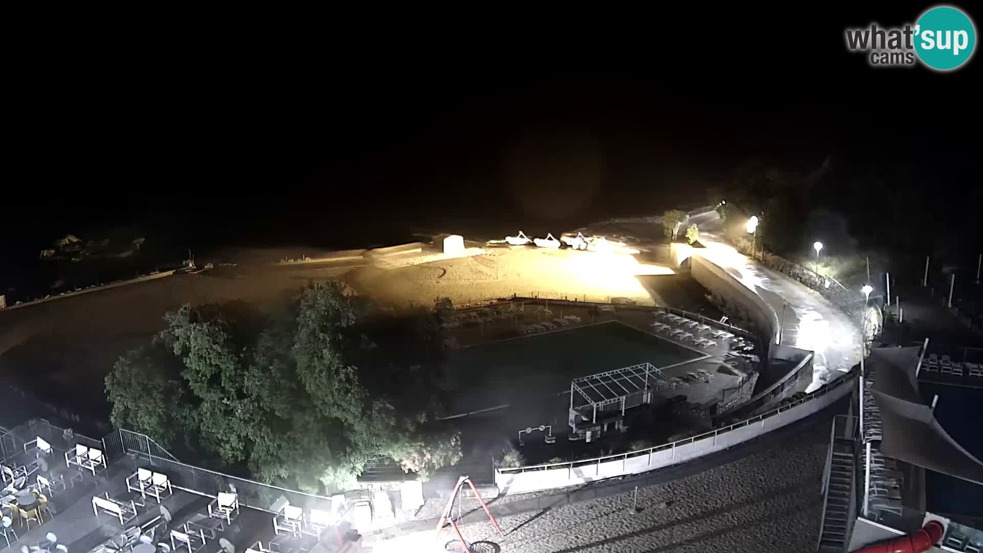 Splenta kamera – Novi Vinodolski – plaža