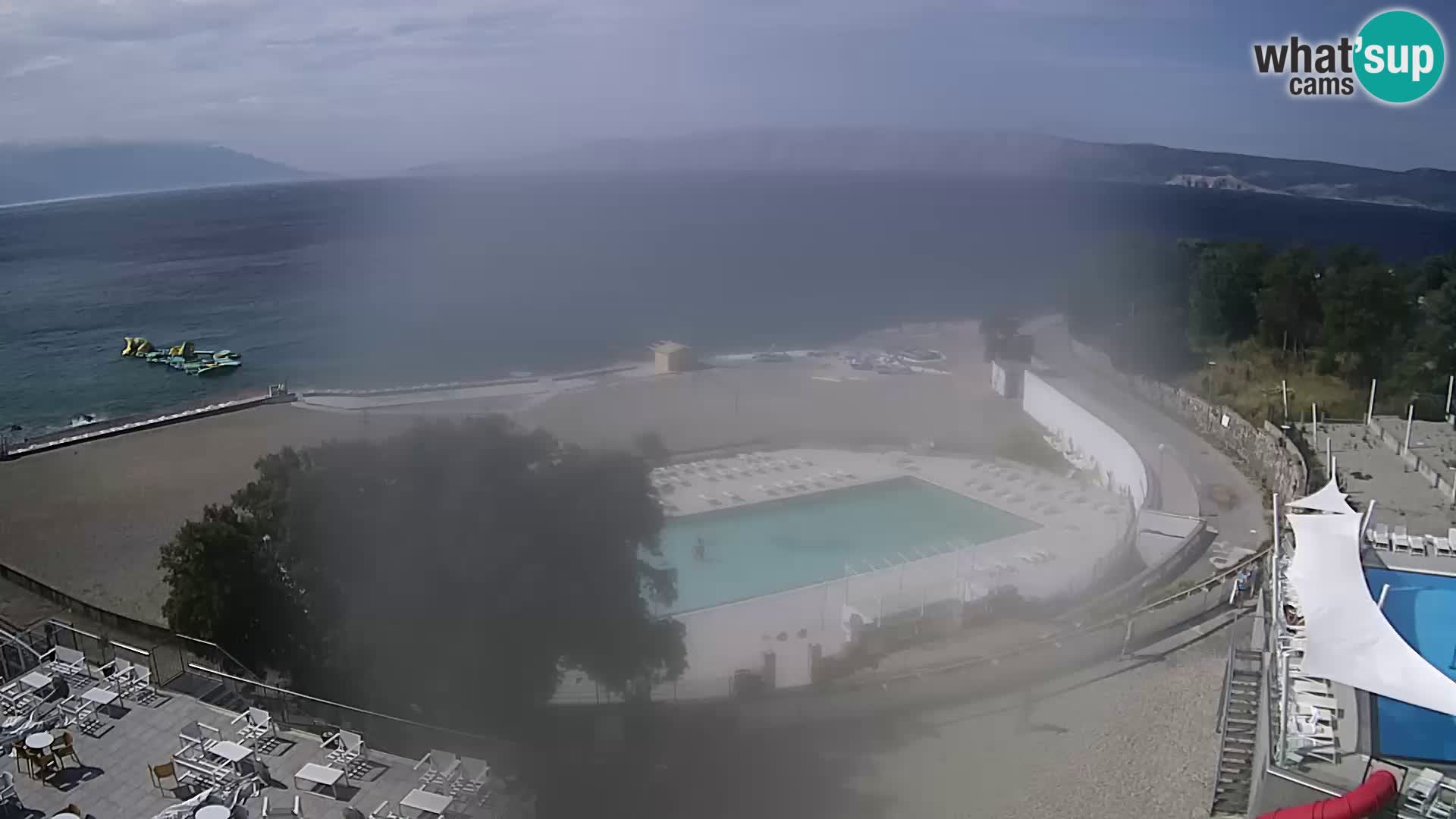 Novi Vinodolski – Beach – webcam live