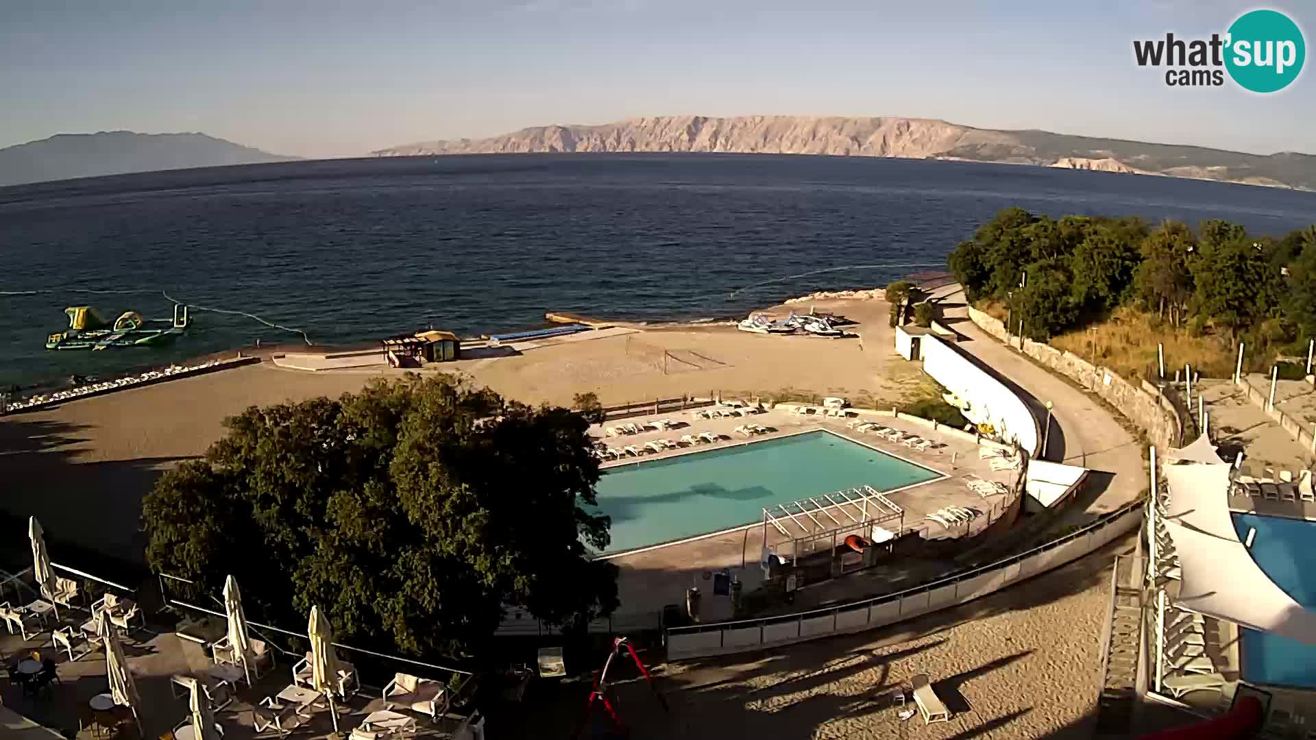 Novi Vinodolski – Beach – webcam live