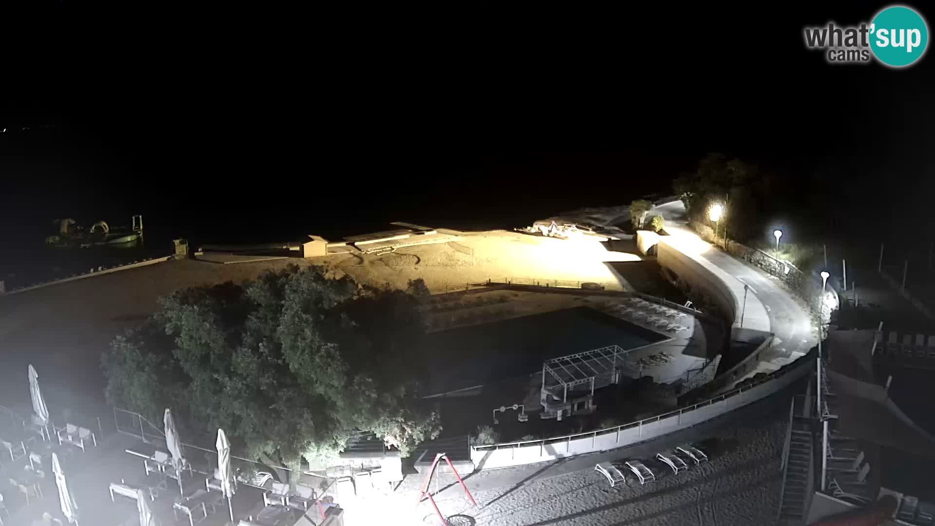 Novi Vinodolski – Beach – webcam live