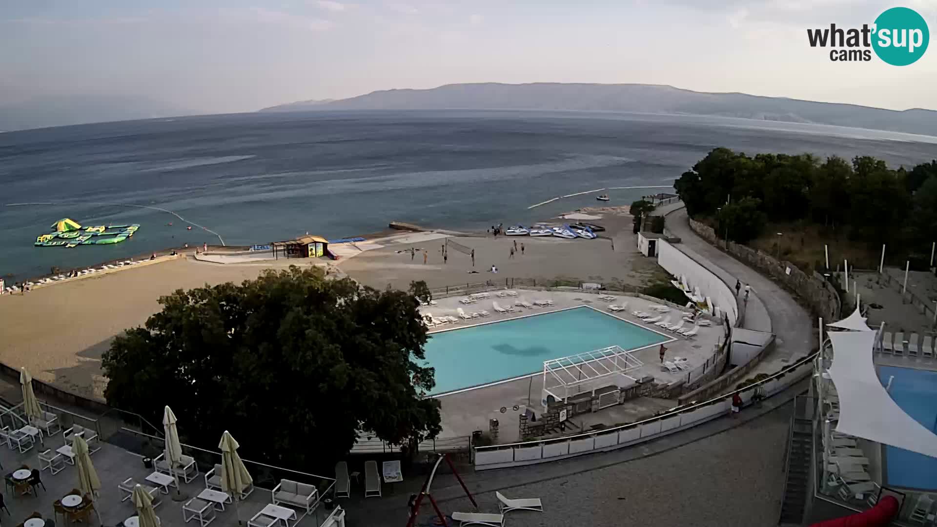 Novi Vinodolski – Beach – webcam live