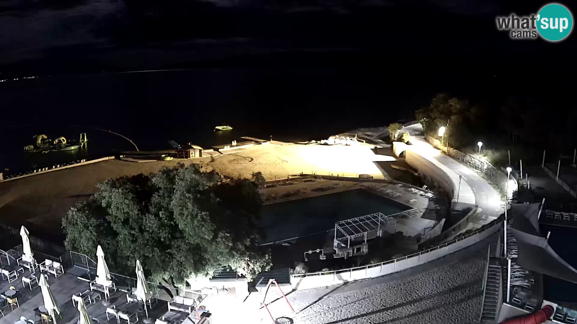 Splenta kamera – Novi Vinodolski – plaža