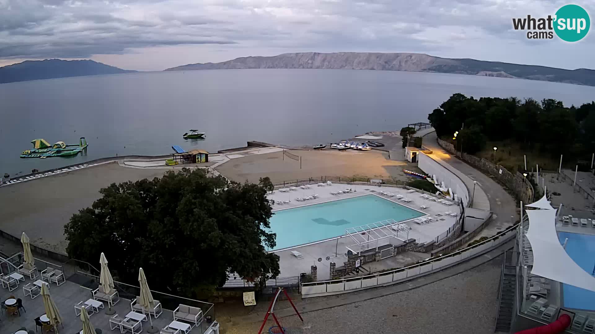 Splenta kamera – Novi Vinodolski – plaža