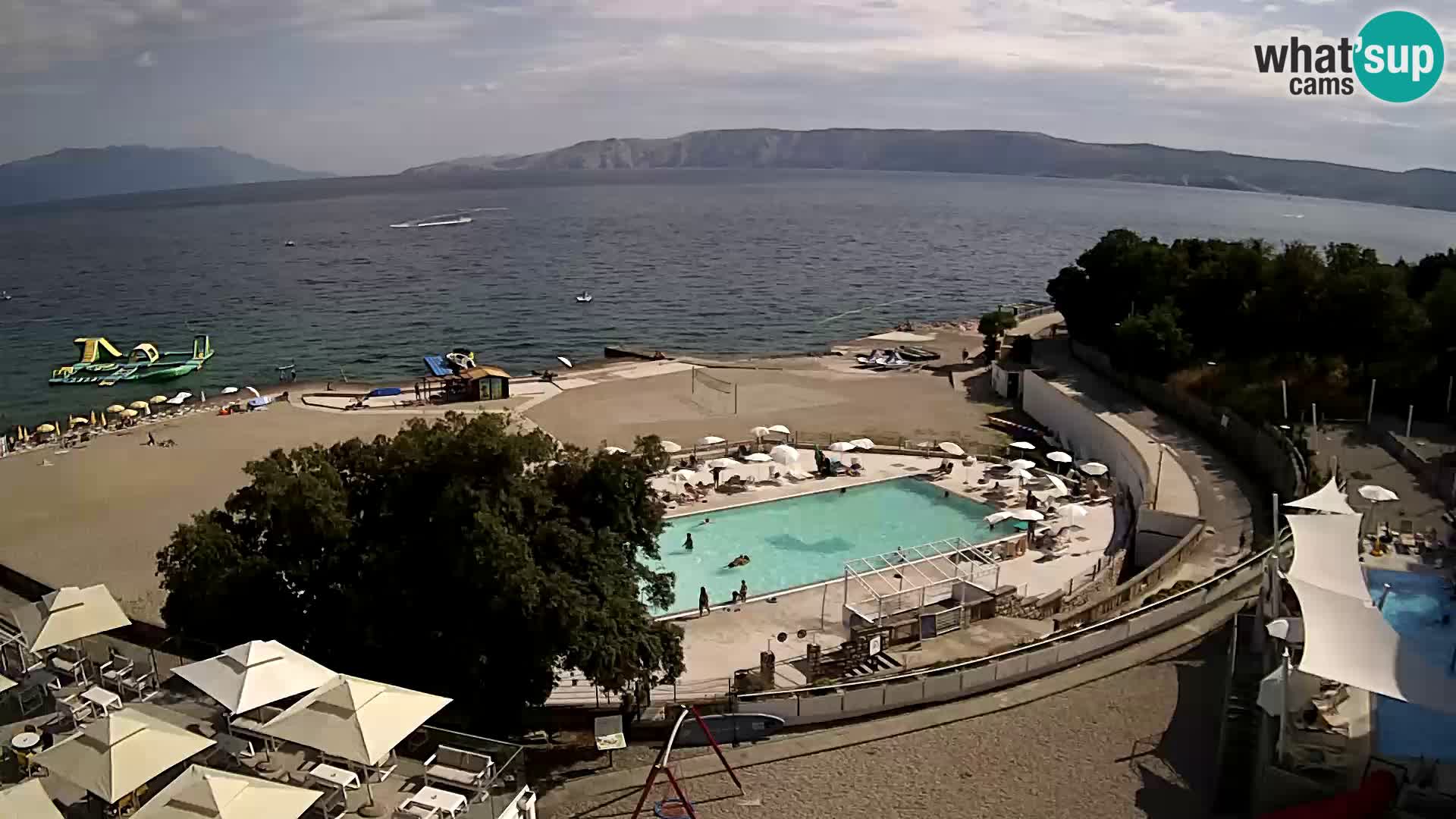Novi Vinodolski – Beach – webcam live